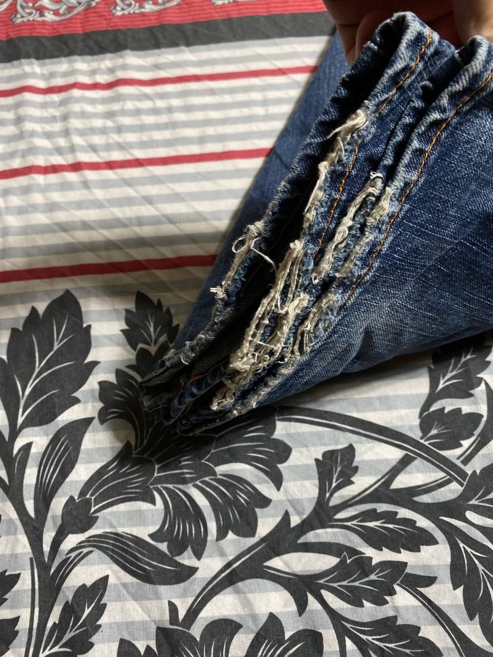 Japanese Brand Dirty Painted Patchwork Distressed Crush Faded Y2K Jeans Size US 34 / EU 50 - 12 Thumbnail