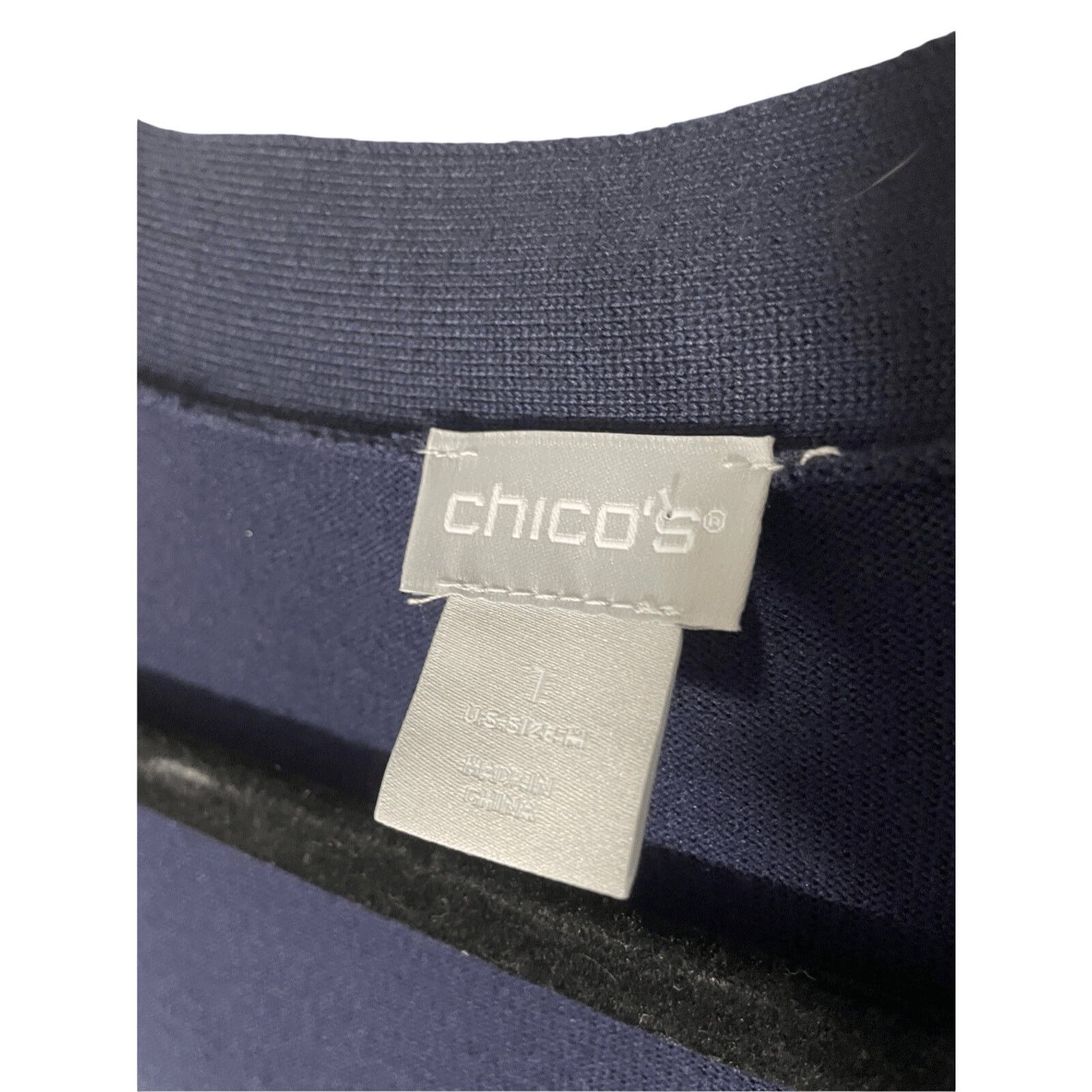 Chicos NWT Chico's Navy Open Paisley Cardigan Printed Sweater sz 1 Size S / US 4 / IT 40 - 2 Thumbnail