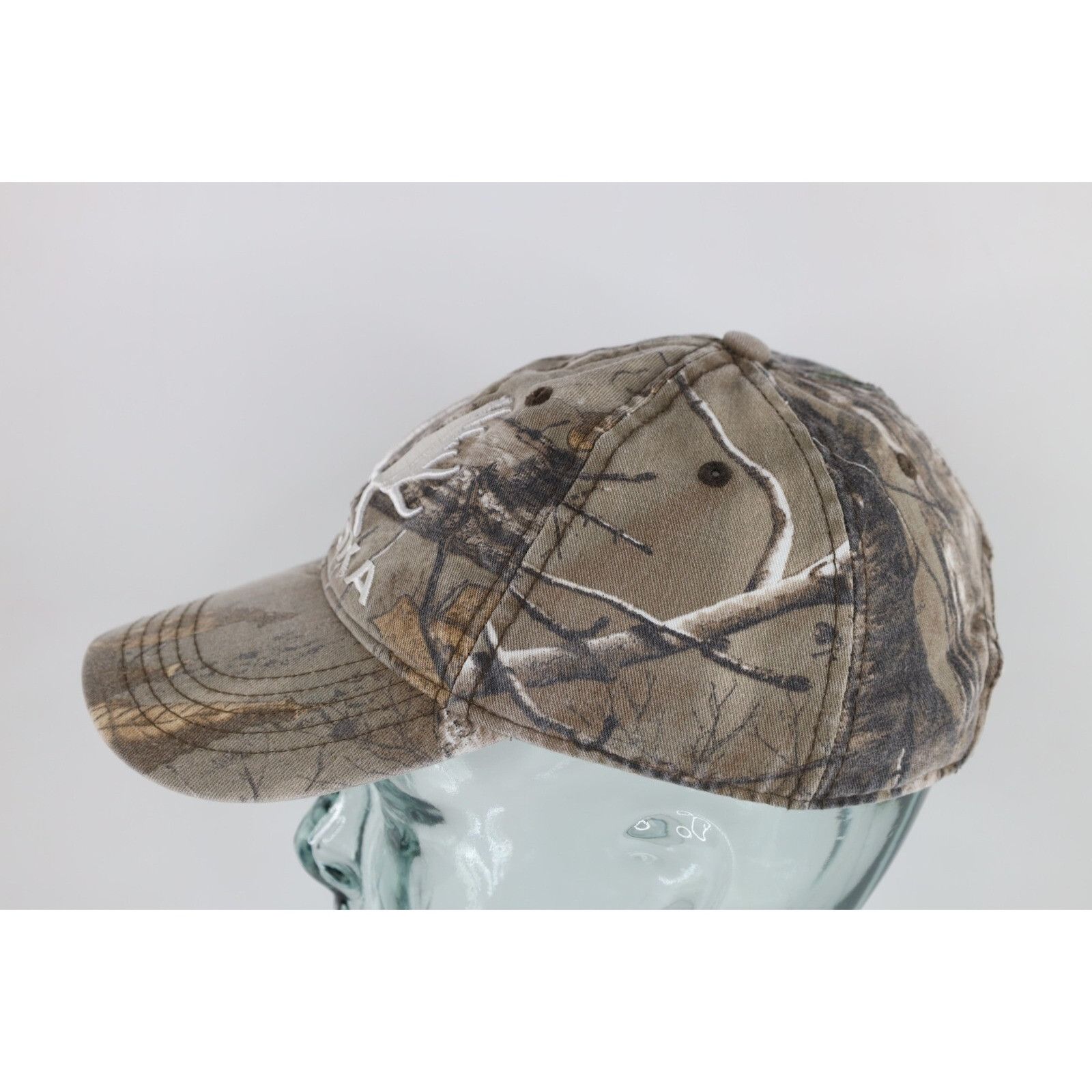 Vintage Vintage 90s Y2K Streetwear Spell Out Camouflage Alaska Hat Size ONE SIZE - 4 Thumbnail