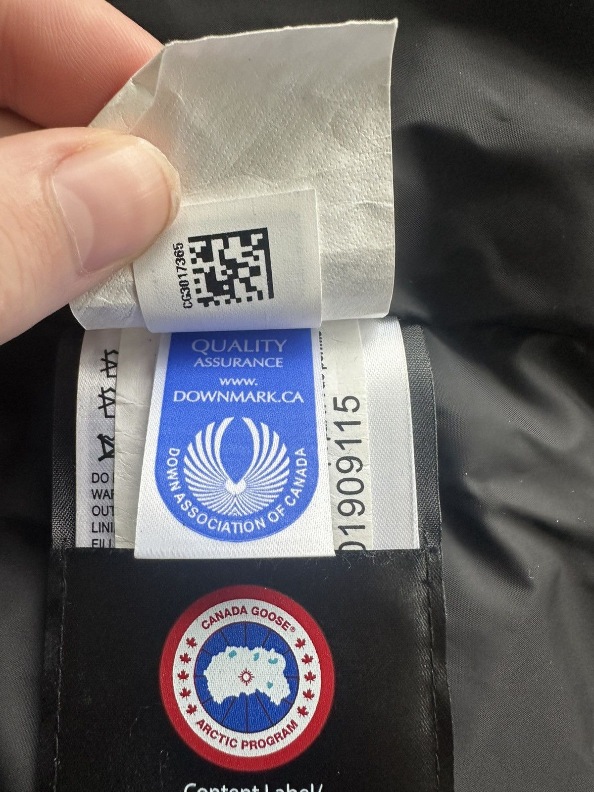 Canada Goose Canada goose red puffer parka Size US M / EU 48-50 / 2 - 10 Thumbnail