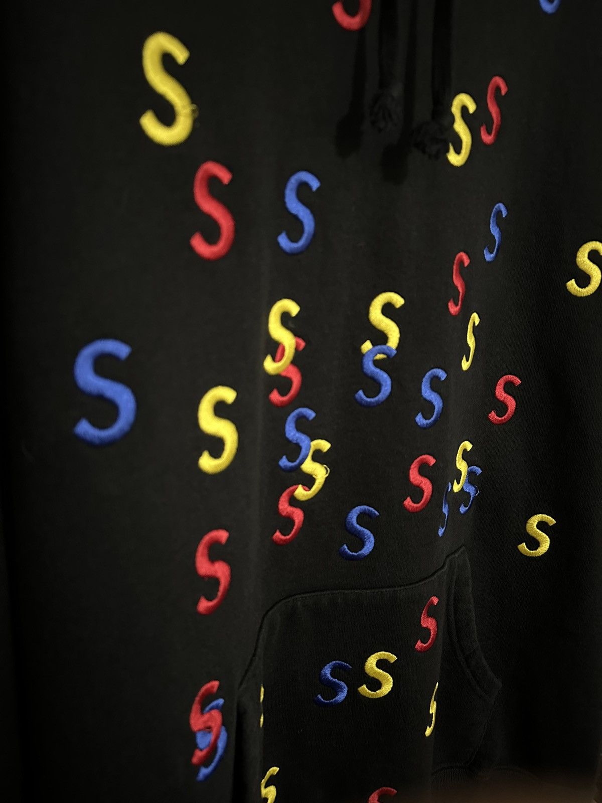 Supreme Supreme Embroidered S Hooded Sweatshirt Size US L / EU 52-54 / 3 - 3 Thumbnail