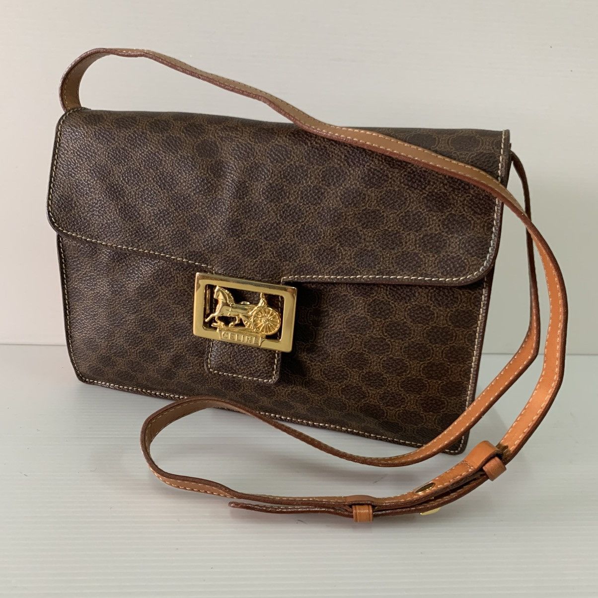 Celine Celine Box Monogram Vintage Sling Shoulder Bag Size ONE SIZE - 2 Thumbnail
