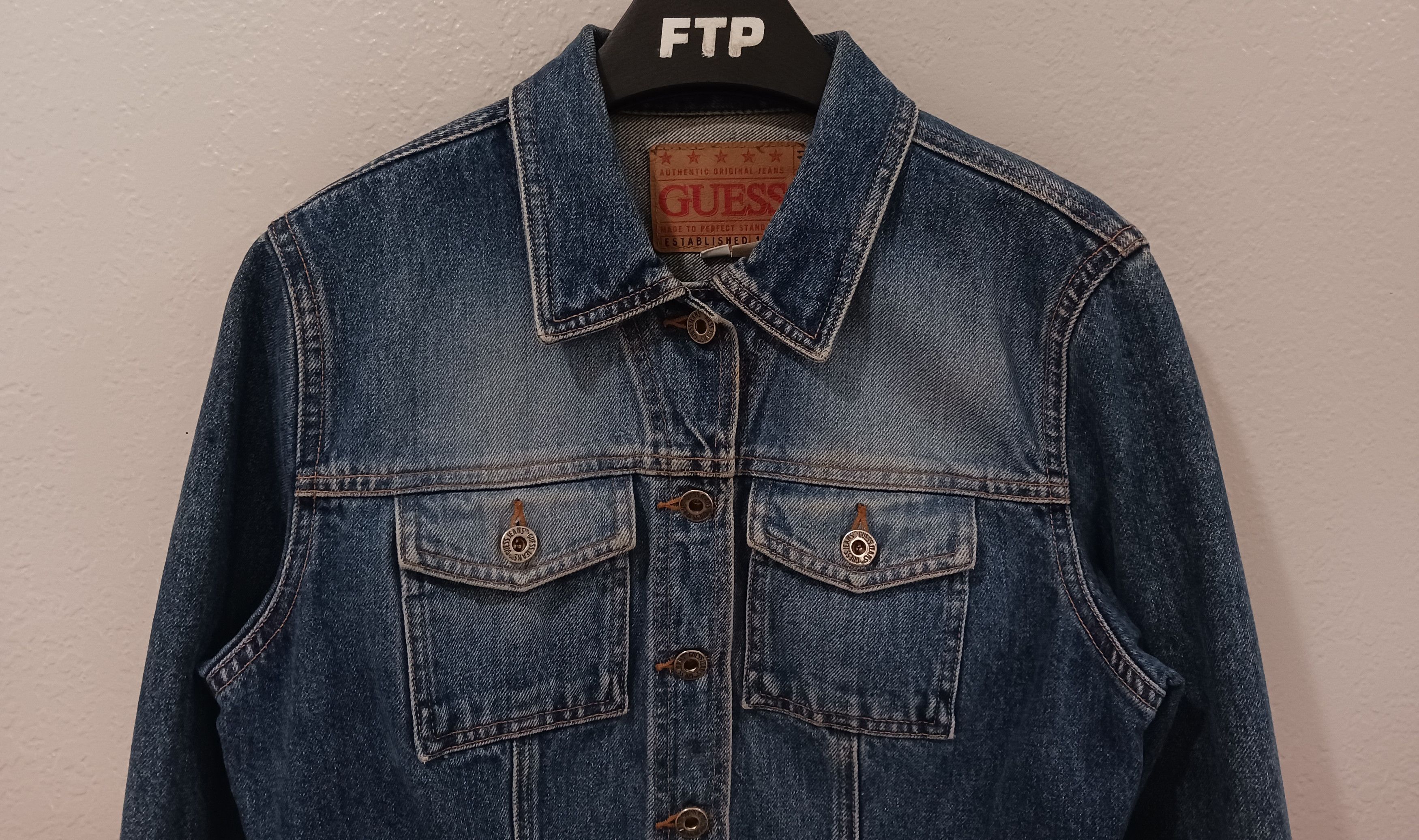 Guess Guess Vintage 2000s Button Front Denim Trucker Jean Jacket Size L / US 10 / IT 46 - 7 Thumbnail