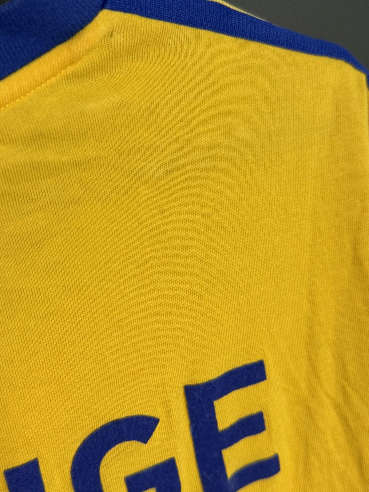 Adidas Adidas Originals Sweden National Team Retro Football Jersey Size US M / EU 48-50 / 2 - 8 Thumbnail