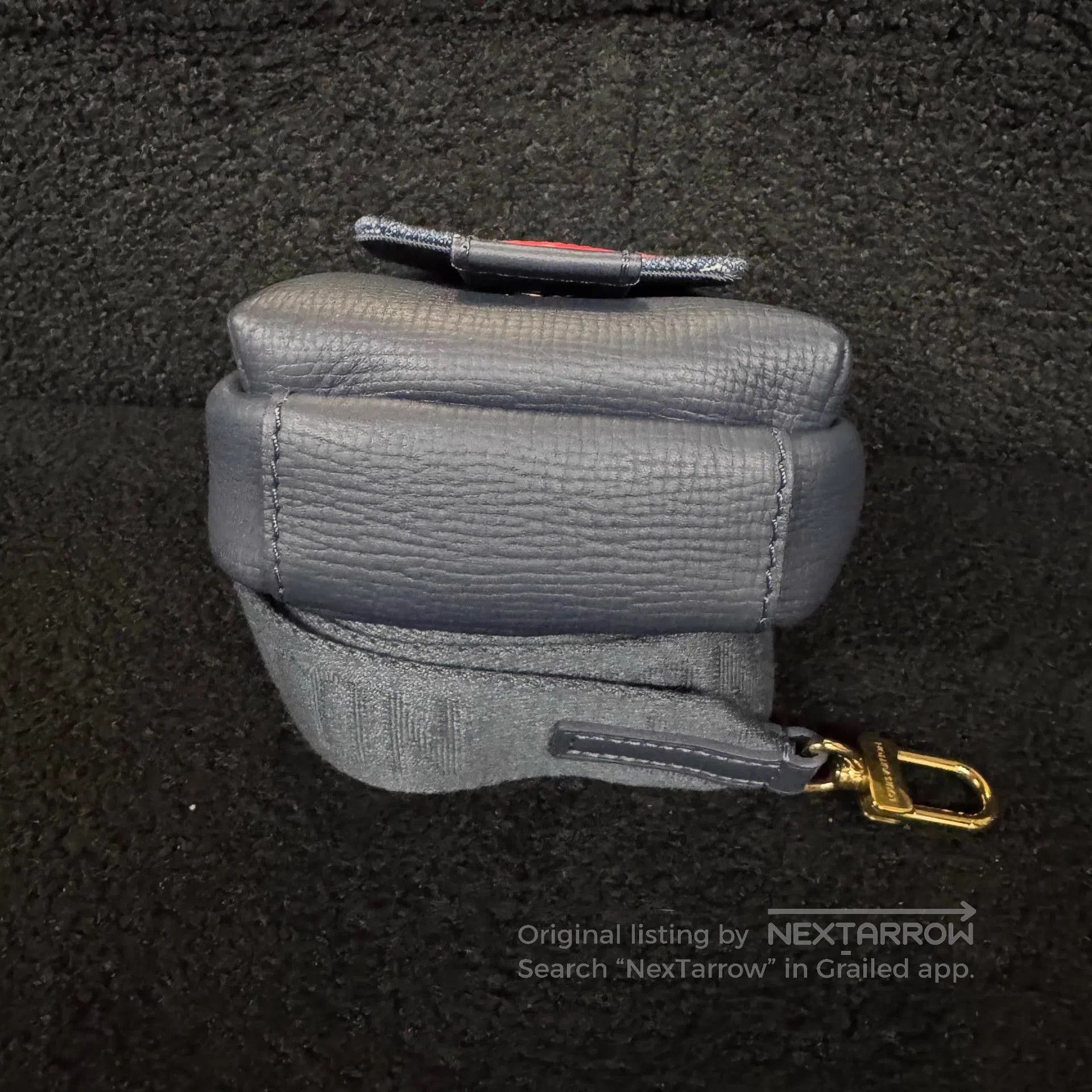 Louis Vuitton Blue Denim Pouch with Heart Patch and Pattern. Size ONE SIZE - 5 Thumbnail