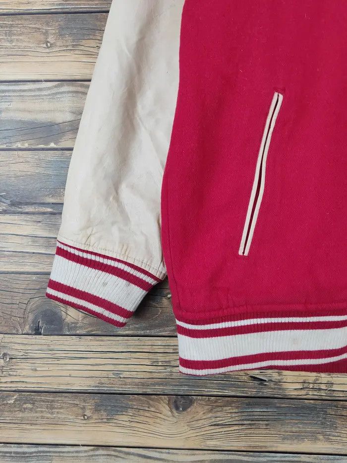 Japanese Brand DL Amore Puro Red Cream Varsity Jackets #W1111 Size US L / EU 52-54 / 3 - 12 Thumbnail