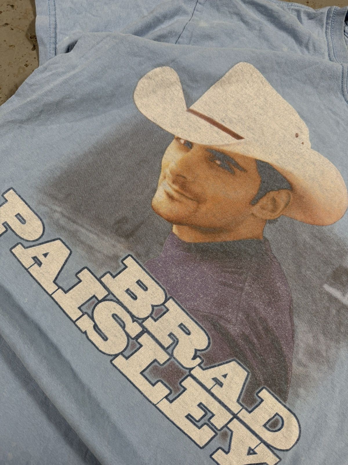 Band Tees Vintage Brad Paisley Distressed Tour Tee Size US M / EU 48-50 / 2 - 3 Thumbnail