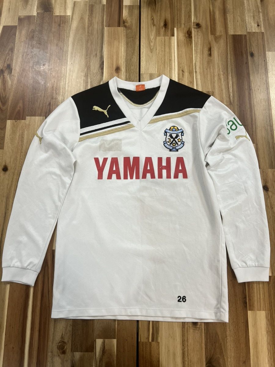 Puma Vintage Yamaha FC Jubilo Iwata Jersey Size US M / EU 48-50 / 2 - 1 Thumbnail