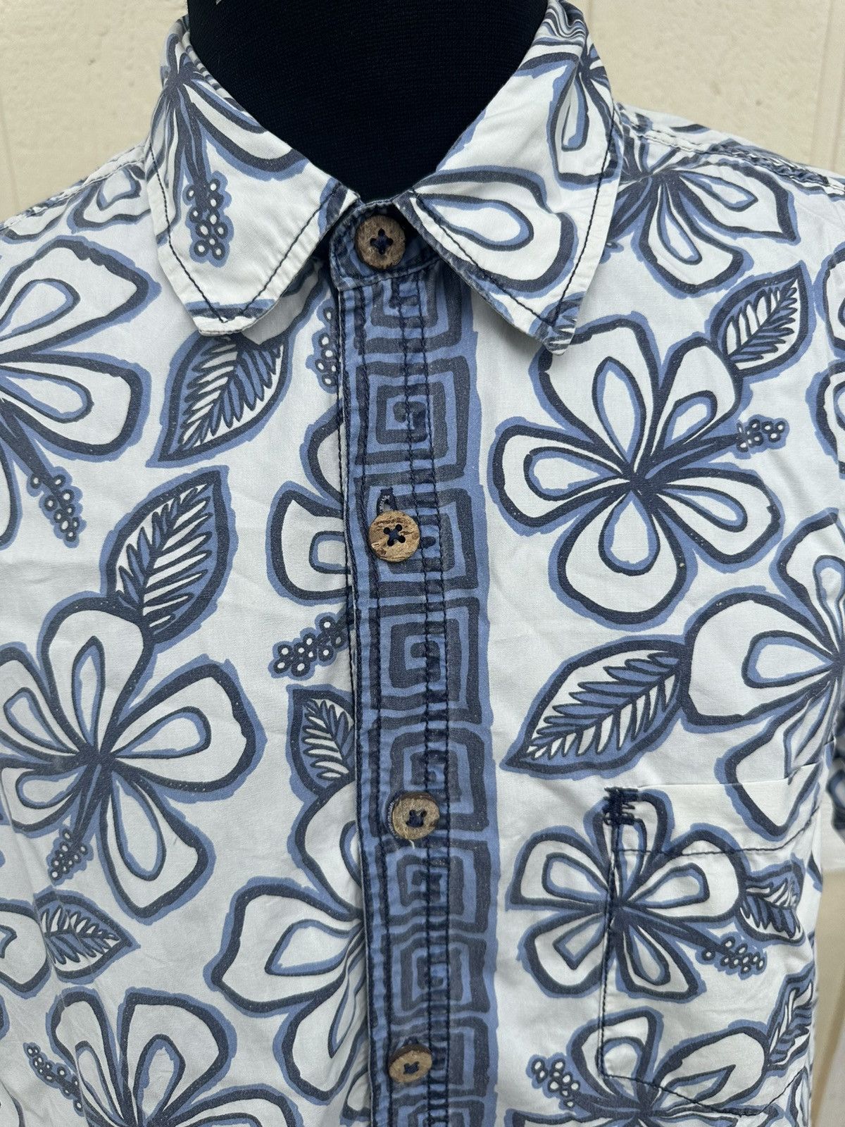 Other Kahala Hawaiian Print Blue/White Full Button Men's Large Size US L / EU 52-54 / 3 - 3 Thumbnail
