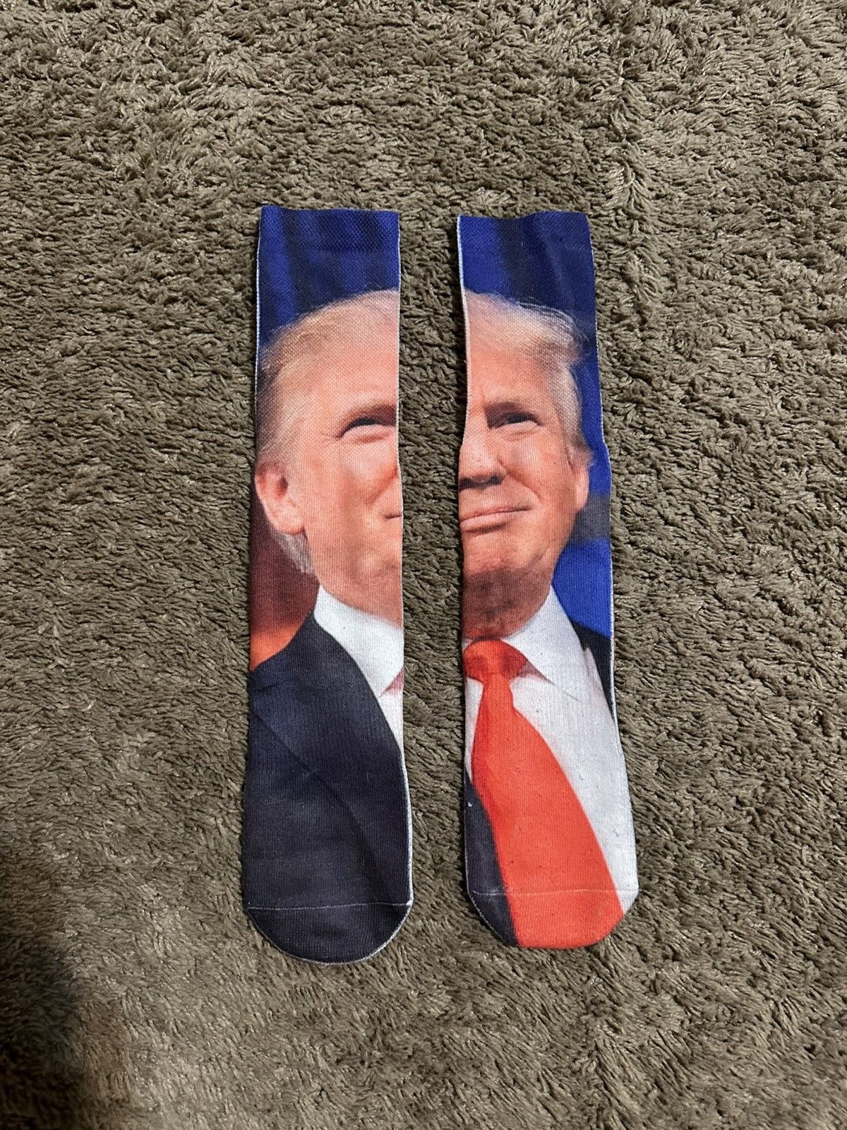 Donald Trump Vintage Donald Trump “president” socks size 8-12 Size ONE SIZE - 1 Thumbnail