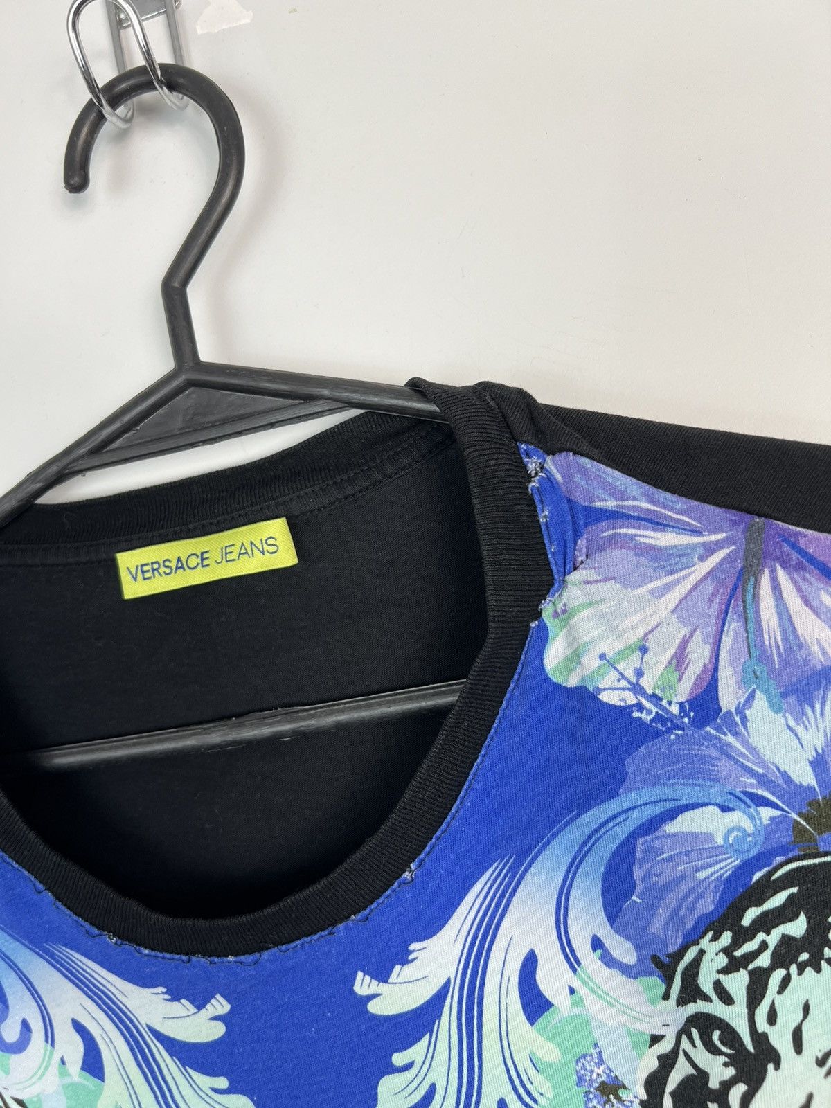 Versace Jeans Couture Tshirt Versace Jeans Print Tiger CLG Size US M / EU 48-50 / 2 - 4 Thumbnail
