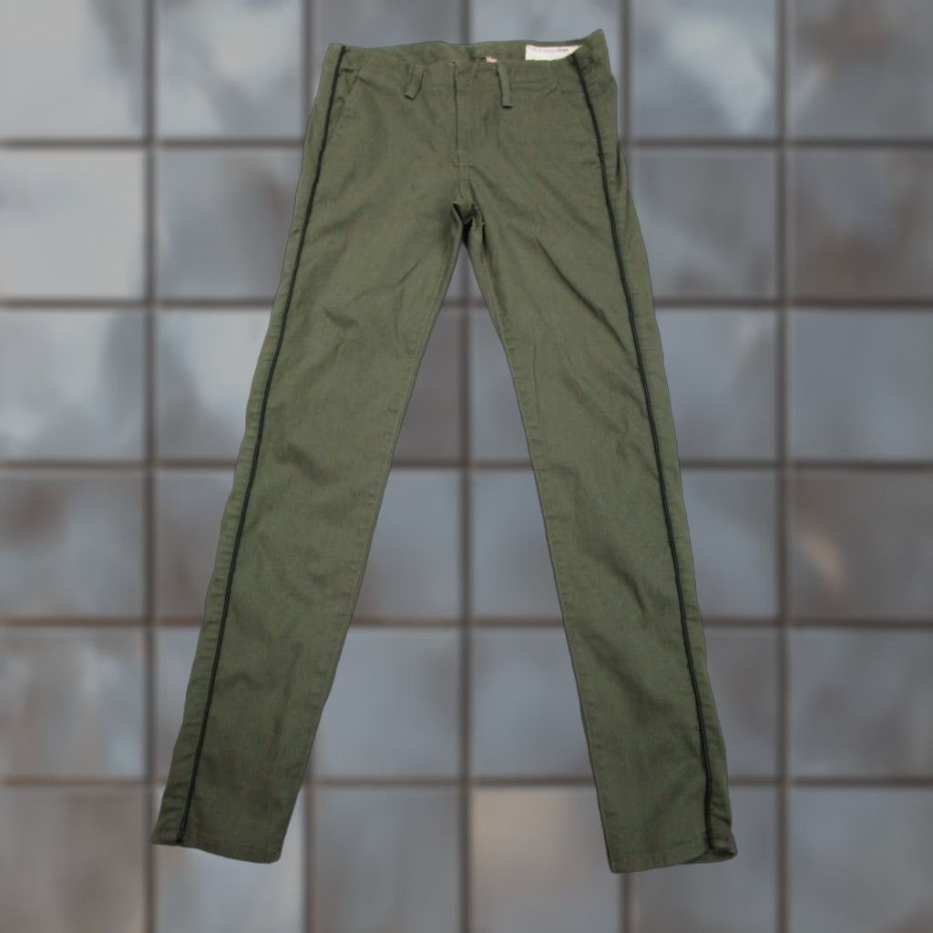 Rag & Bone Rag & Bone Pants Womens 25 Green Army Military Chino Skinny Mid-rise Military Theme Womens 25 Waist 28in Cotton Twill Regular Inseam 28in Size 42" / US 20 - 1 Thumbnail