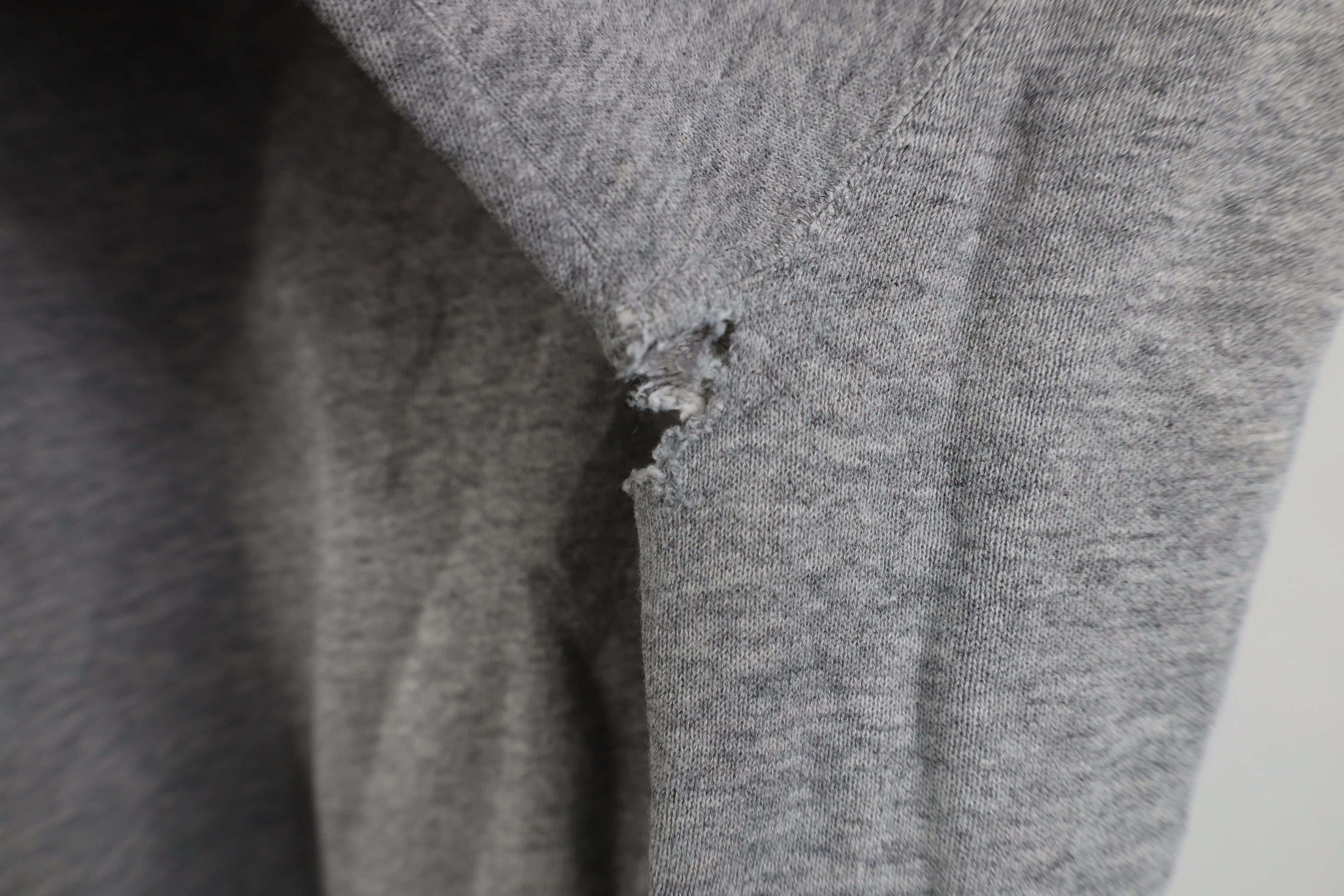 Nike Vintage 90s Nike Scott Mini Swoosh Sweatshirt Gray USA Size US L / EU 52-54 / 3 - 13 Thumbnail