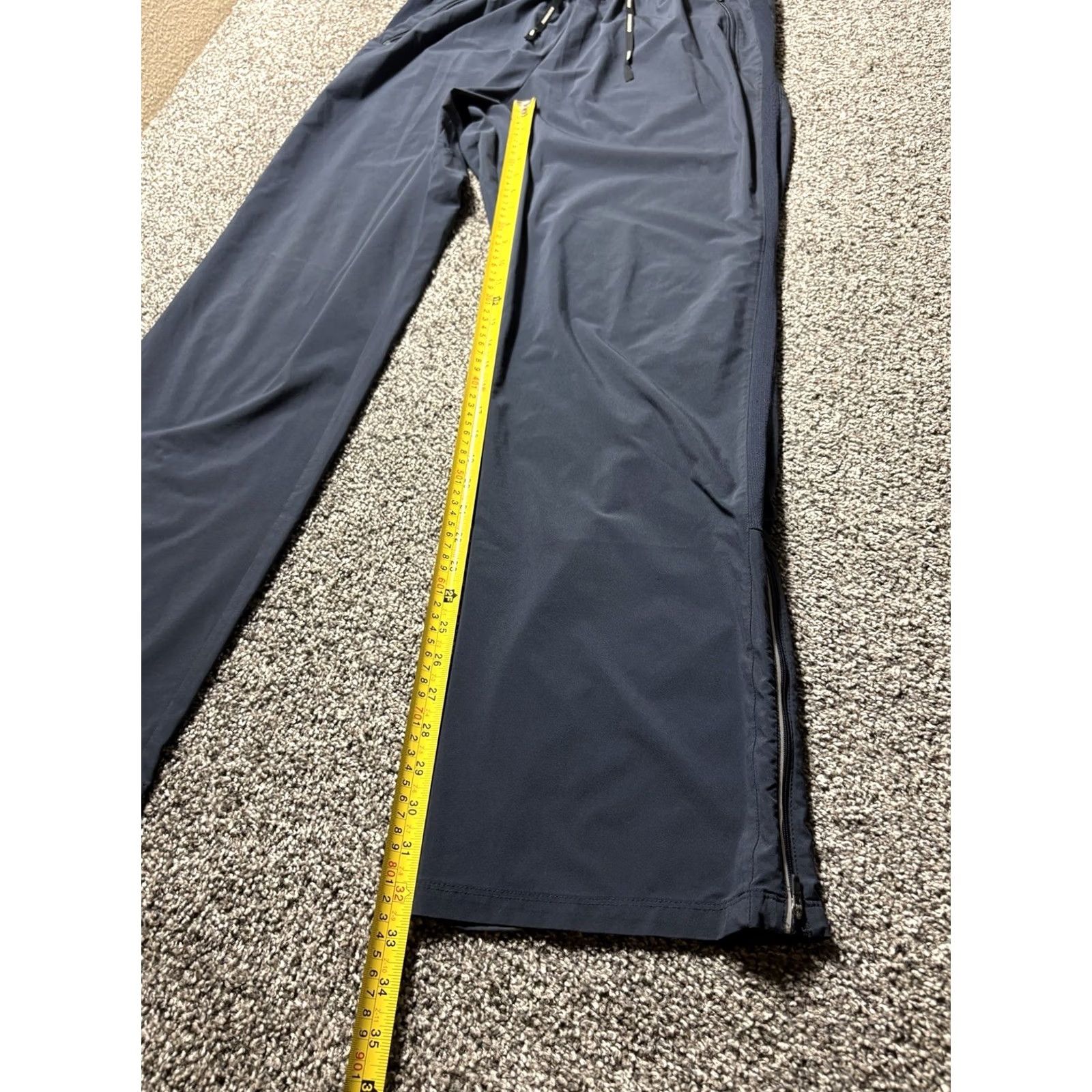 Nike Nike Sweatpants Mens XL Gray Zipper Pockets Elastic Waist 640111 Outdoor Size US 36 / EU 52 - 6 Thumbnail