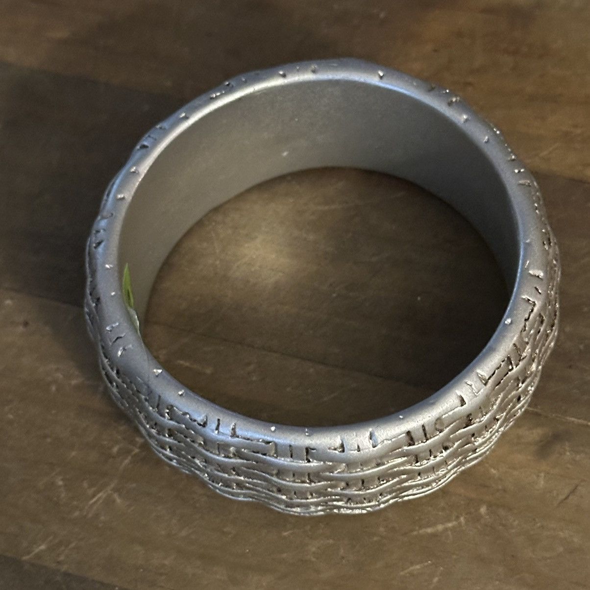 Other Resin basketweave chunky silver bangle bracelet Size ONE SIZE - 5 Thumbnail