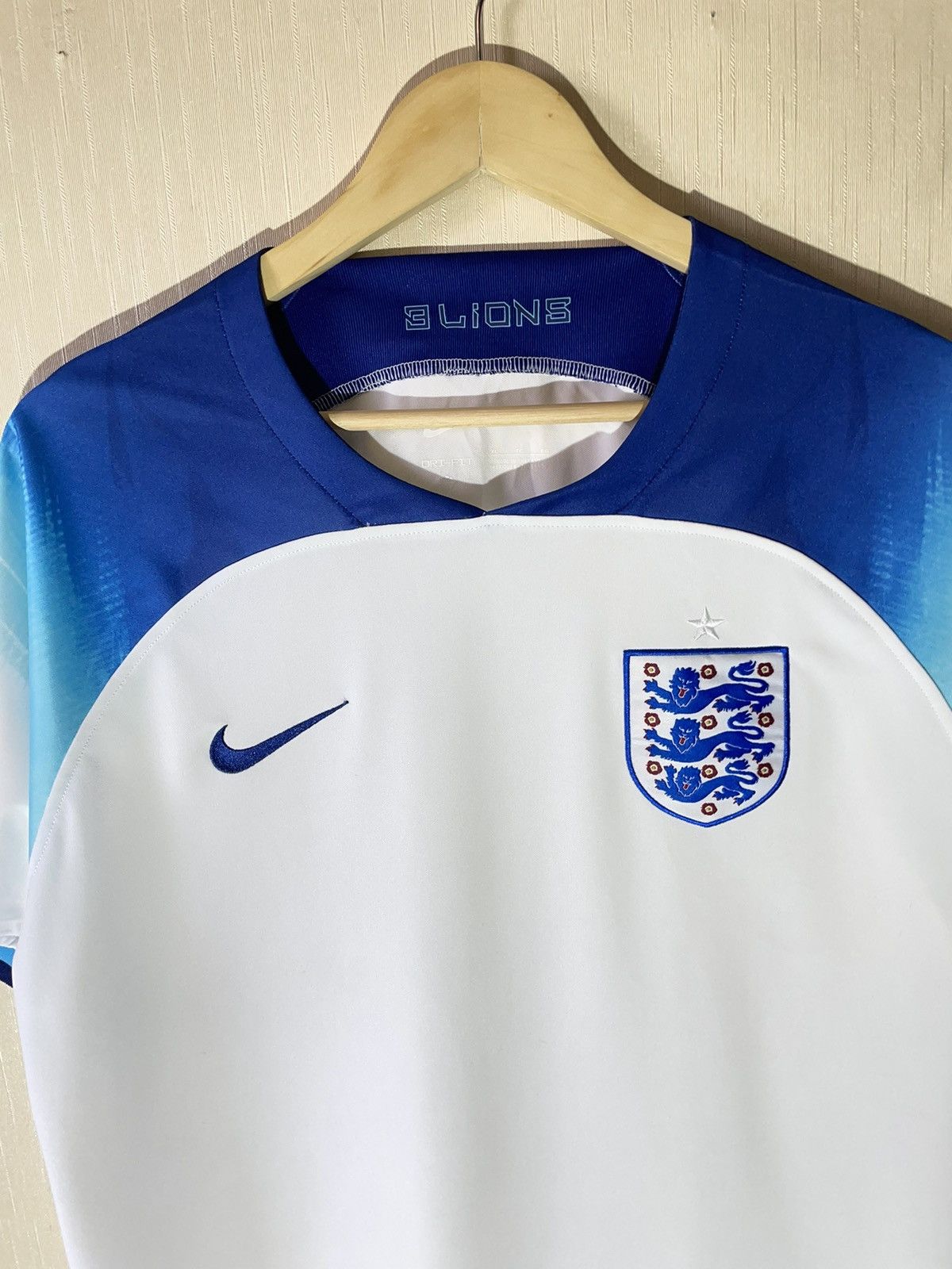 Nike Nike England blokecore soccer jersey Size US XL / EU 56 / 4 - 3 Thumbnail
