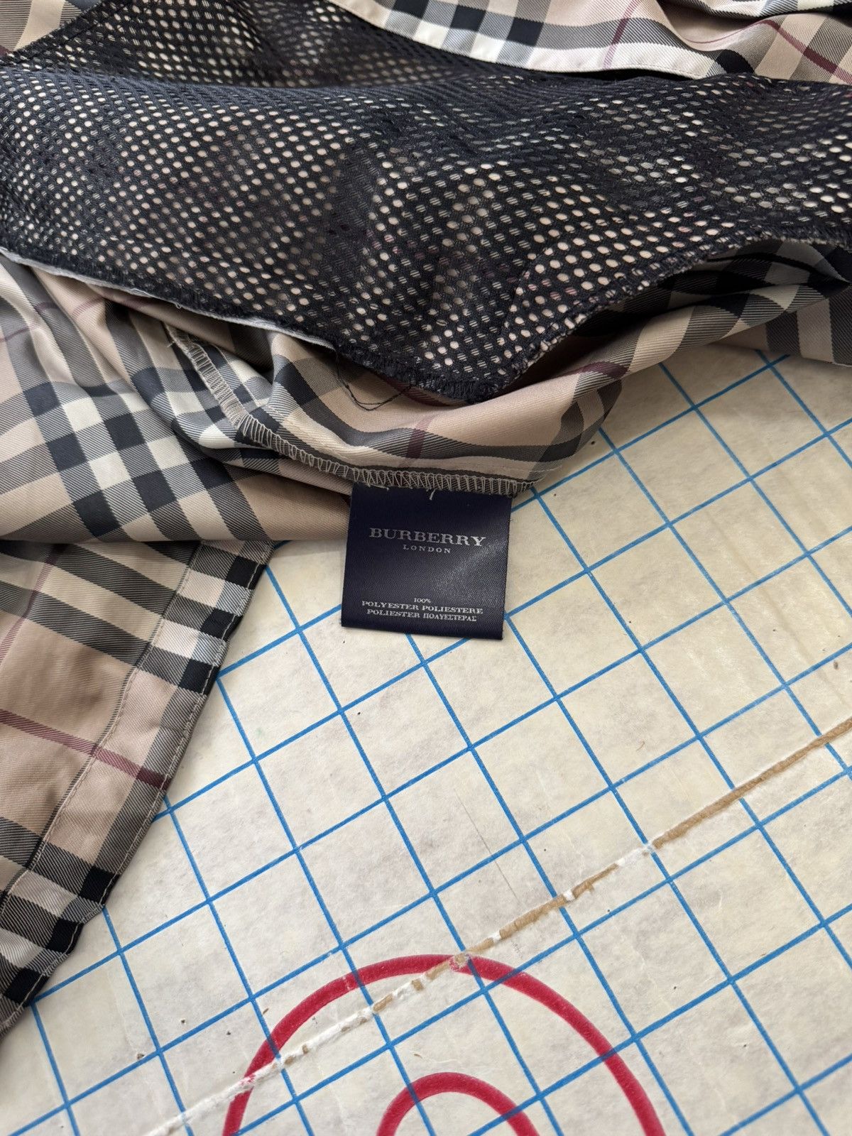 Burberry Burberry Golf Nova Check Full Zip Packable Jacket Medium Size US M / EU 48-50 / 2 - 8 Thumbnail
