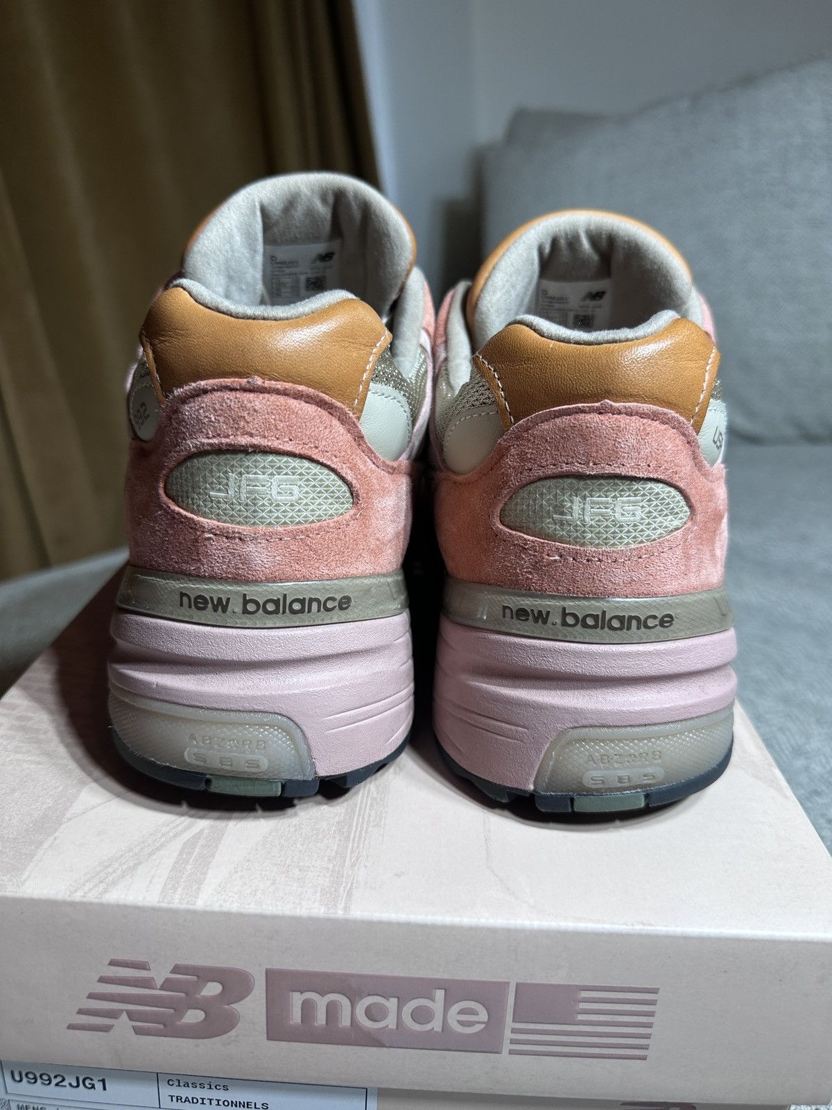 Joe Freshgoods × New Balance New Balance MiUSA 992 Joe Freshgoods Aged Well Size US 11 / EU 44 - 6 Thumbnail