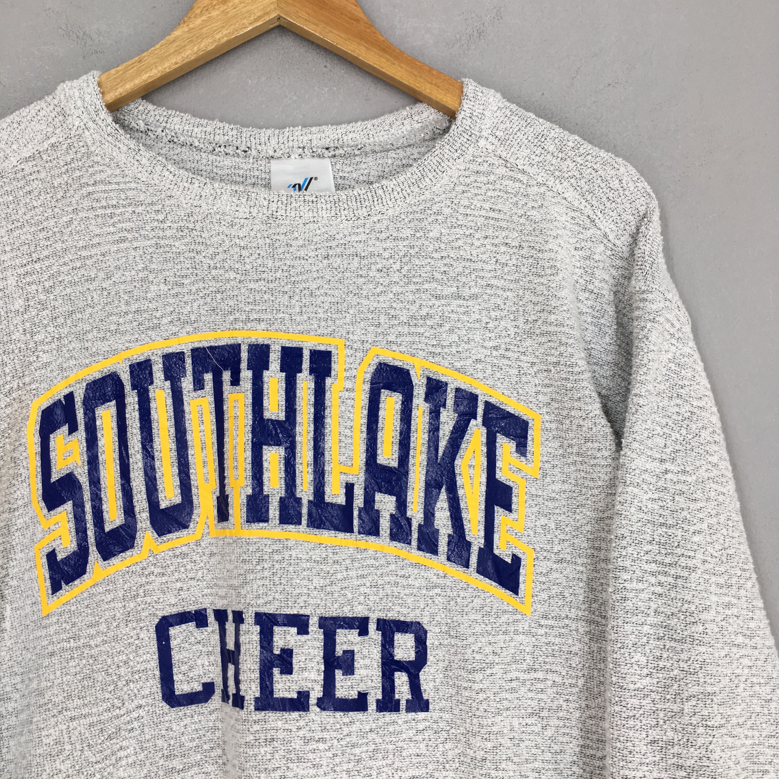 Vintage Vintage Southlake Cheer Texas Gray Sweatshirt Medium Size US M / EU 48-50 / 2 - 2 Thumbnail