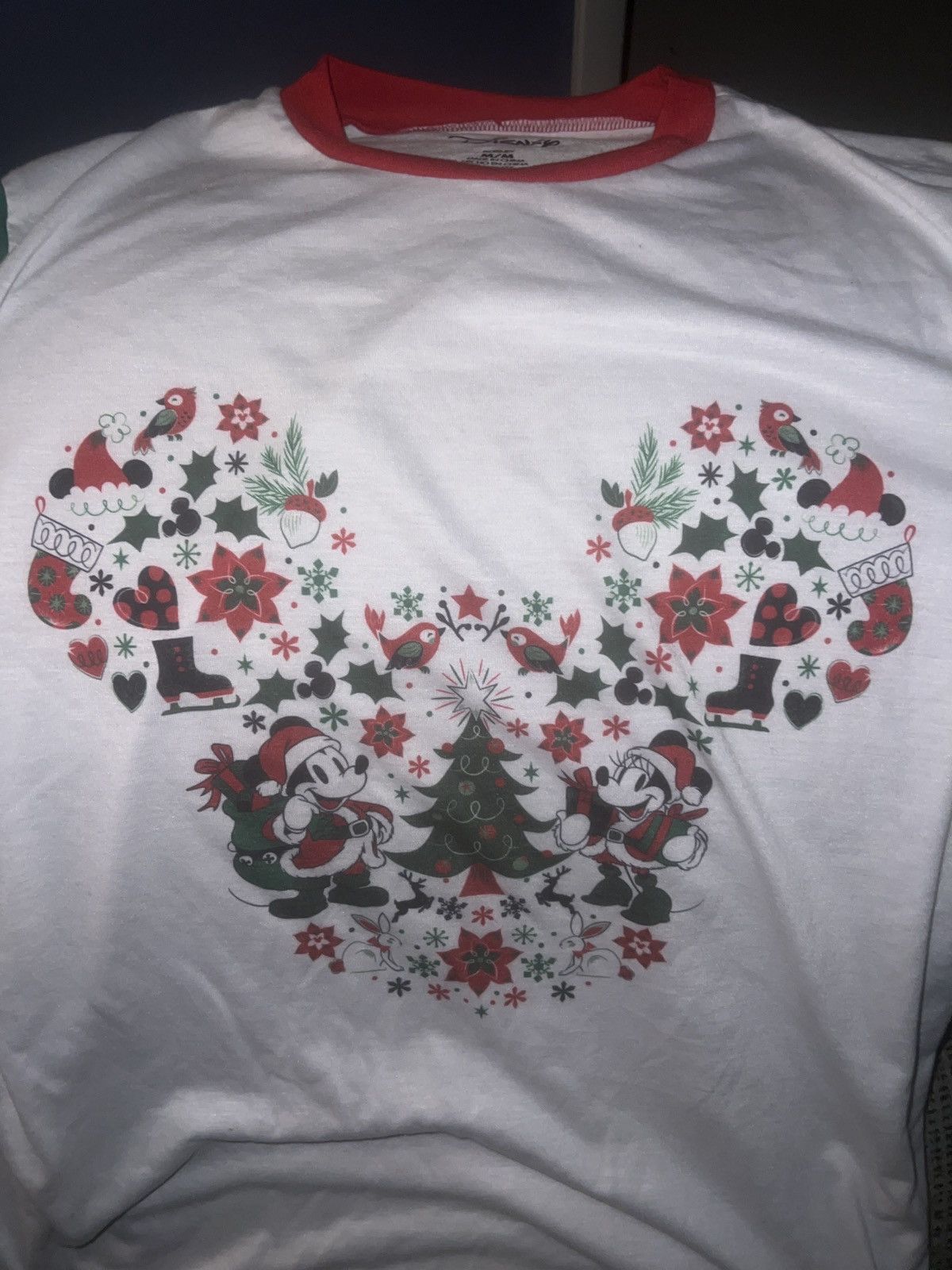 Disney Disney Mickey & Minnie Mouse Christmas LS Tee Size US M / EU 48-50 / 2 - 2 Thumbnail