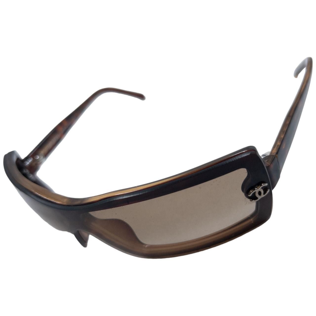 Chanel Vintage Chanel Tortoise Shell Sunglasses Size ONE SIZE - 6 Thumbnail