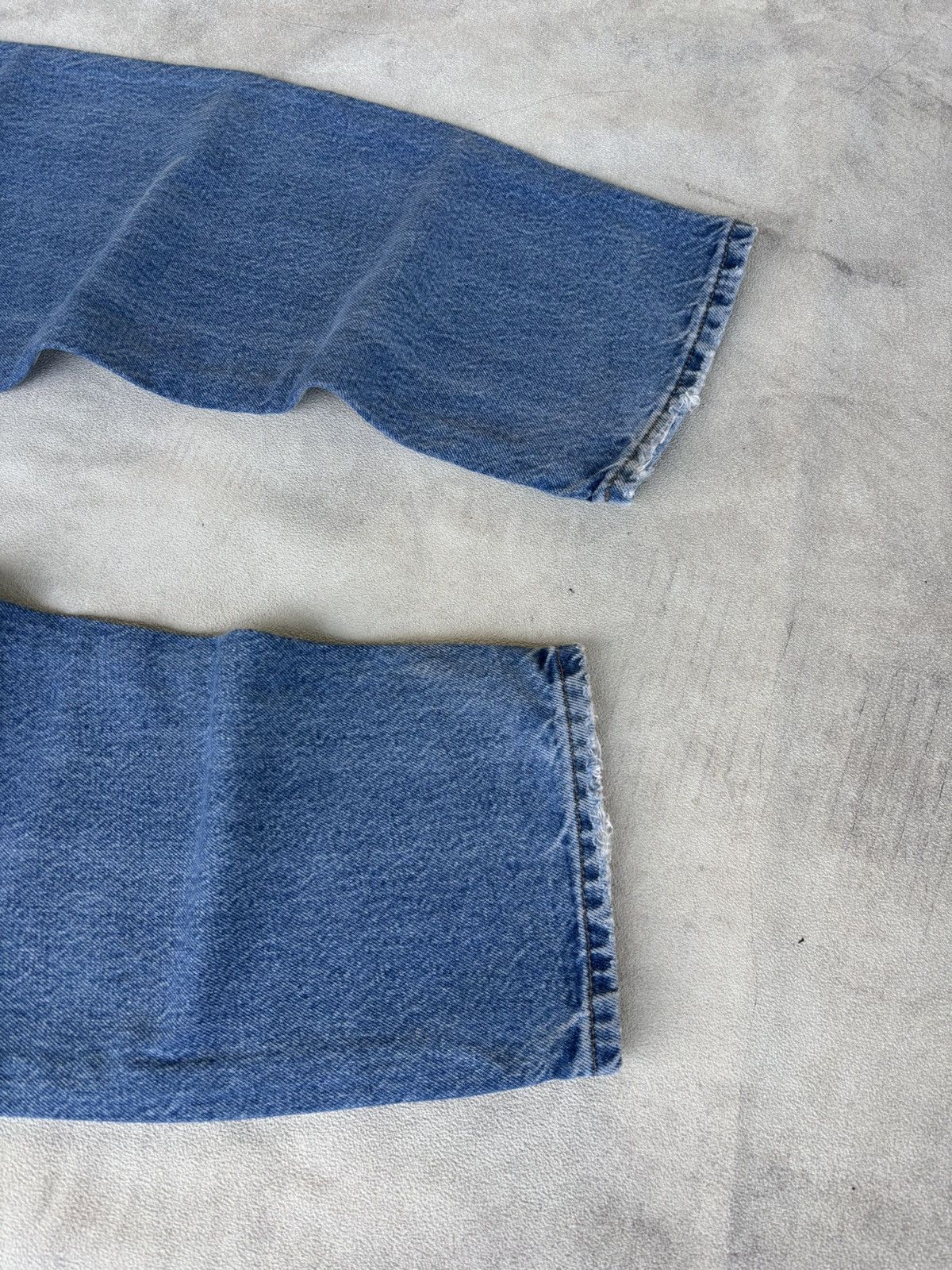 Carhartt carhartt jeans B17 size 36 relaxed fit Size US 36 / EU 52 - 2 Thumbnail