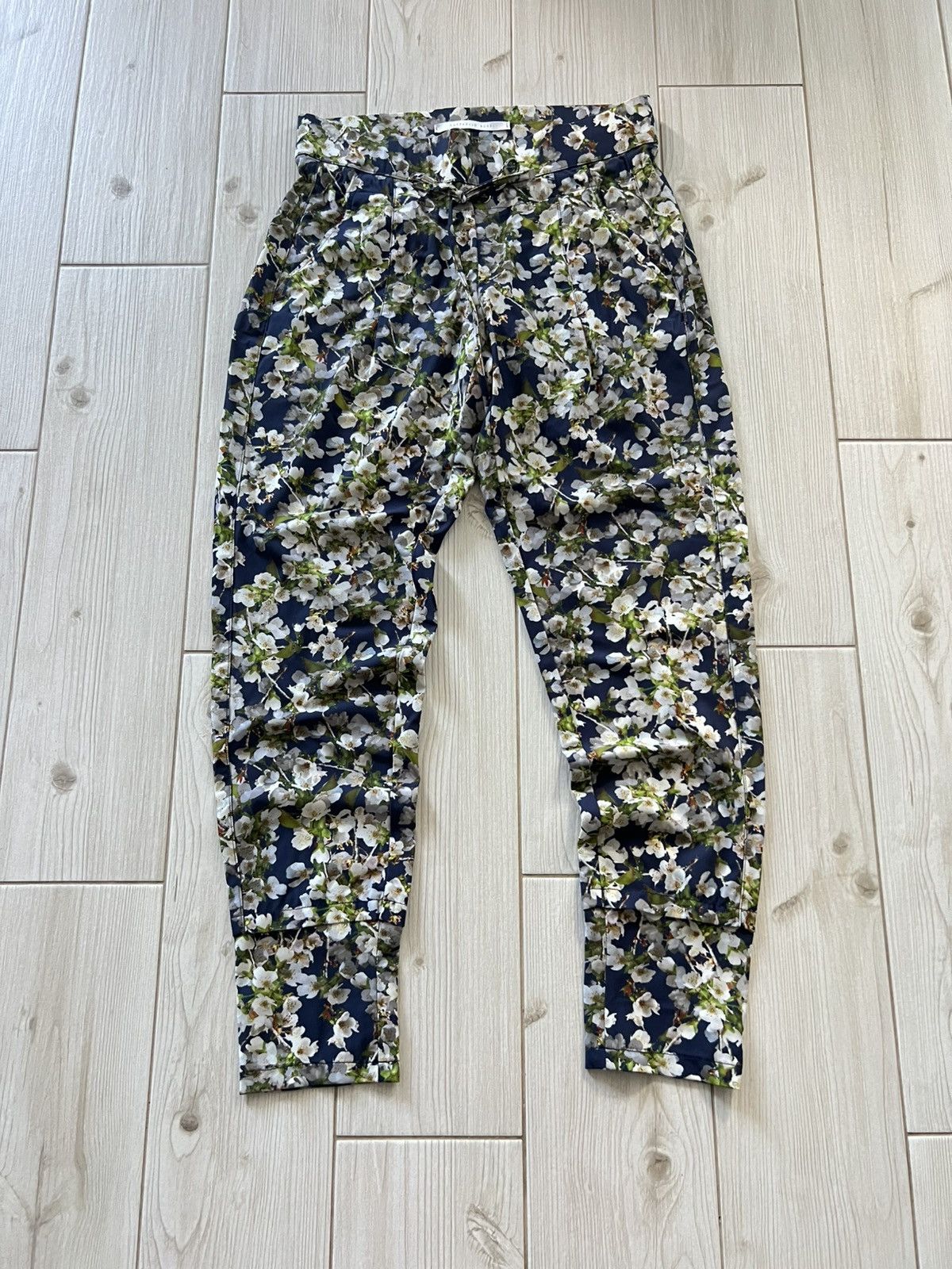Vintage Raffaello Rossi Women’s Slim Fit Floral 36 Size Size 36" / US 14 / IT 50 - 1 Thumbnail