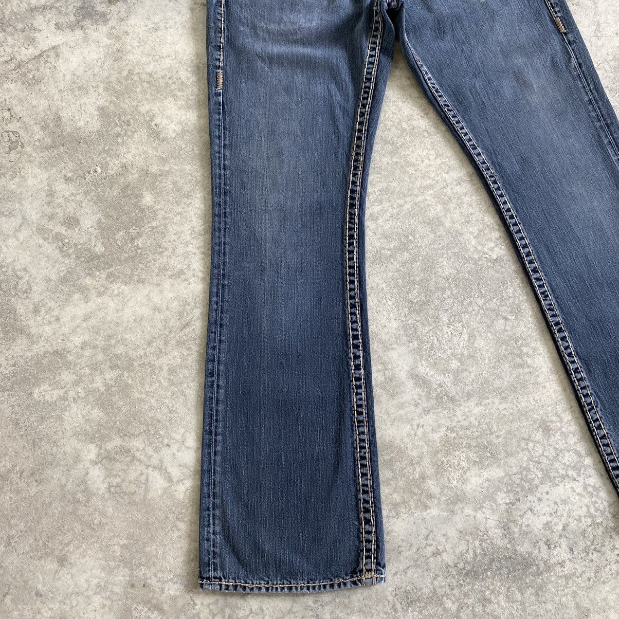 True Religion Vintage True Religion Billy Super T Flared Denim Jeans Size US 32 / EU 48 - 5 Thumbnail