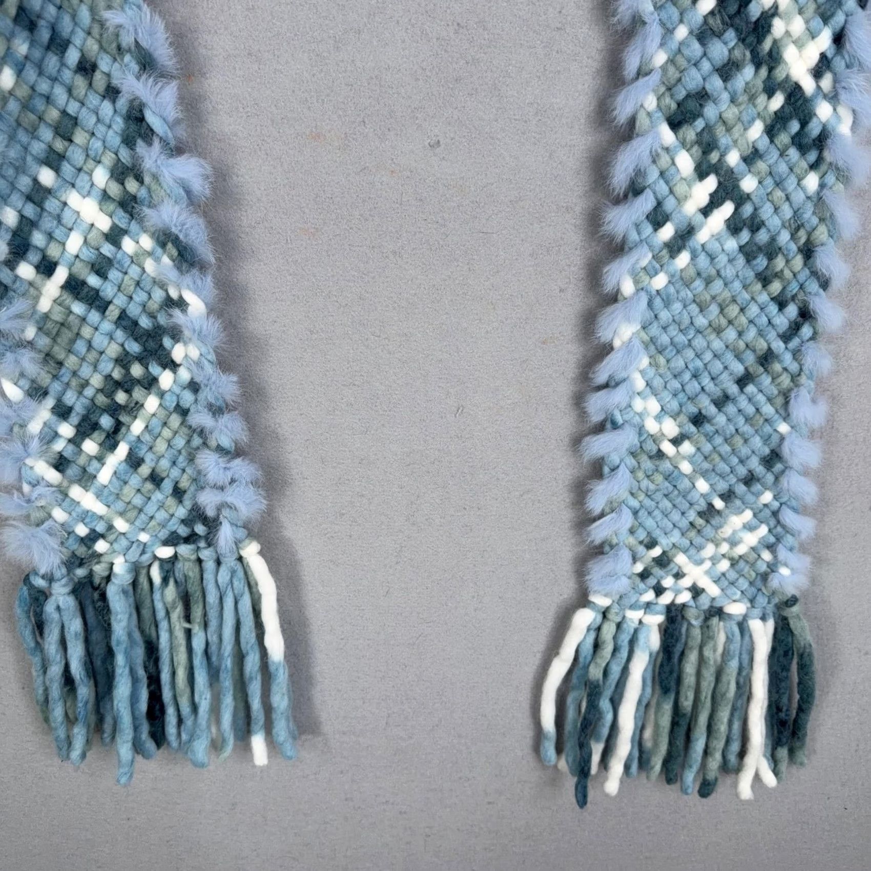 Vintage Wool Rabbit Fur Scarf Womens One Size Blue Plaid Chunky Knit Fringe Winter Cozy Size ONE SIZE - 7 Thumbnail