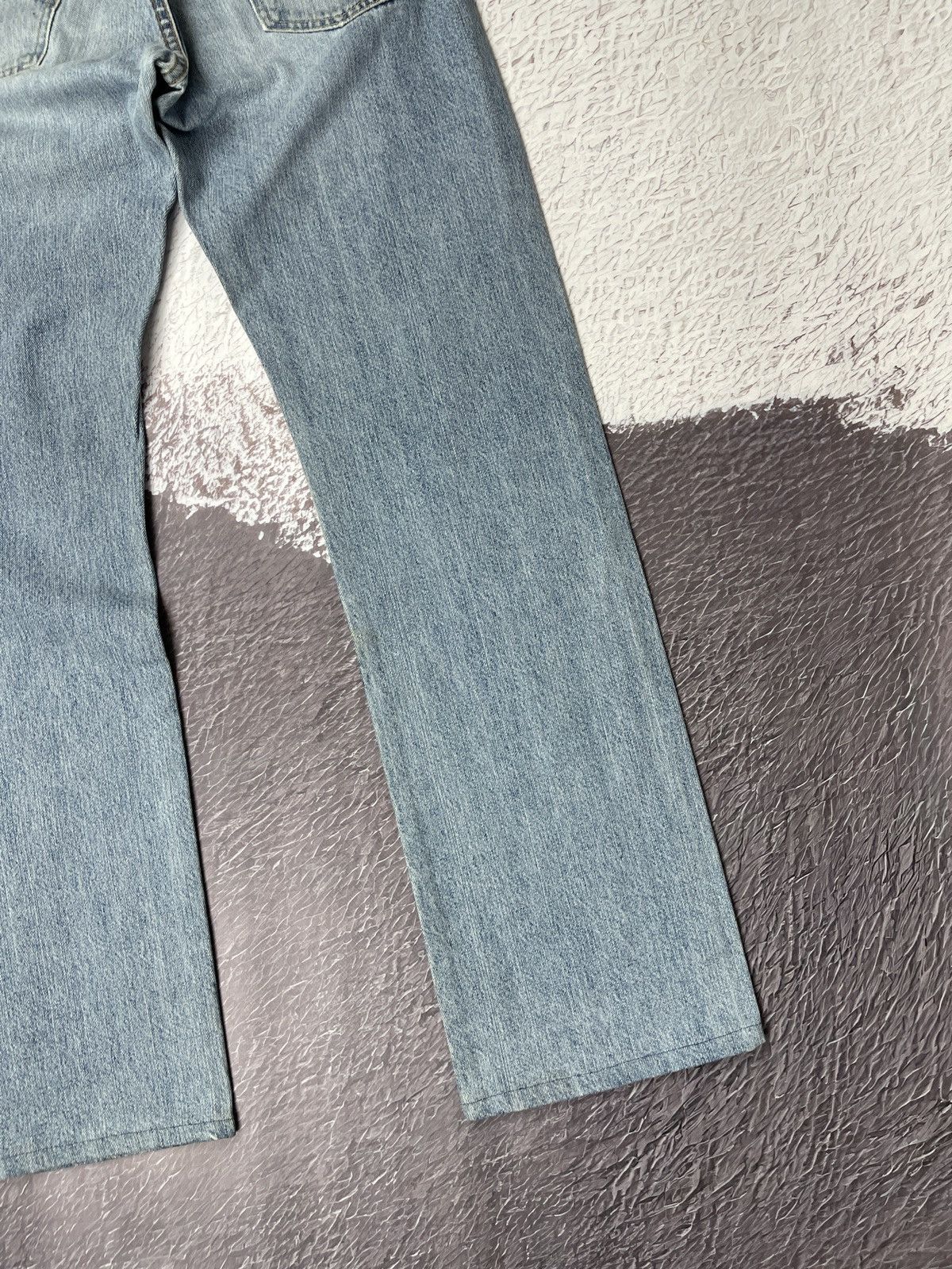 Levi's Levi’s premium vintage 90s made in USA blue washed jeans Size US 30 / EU 46 - 15 Thumbnail