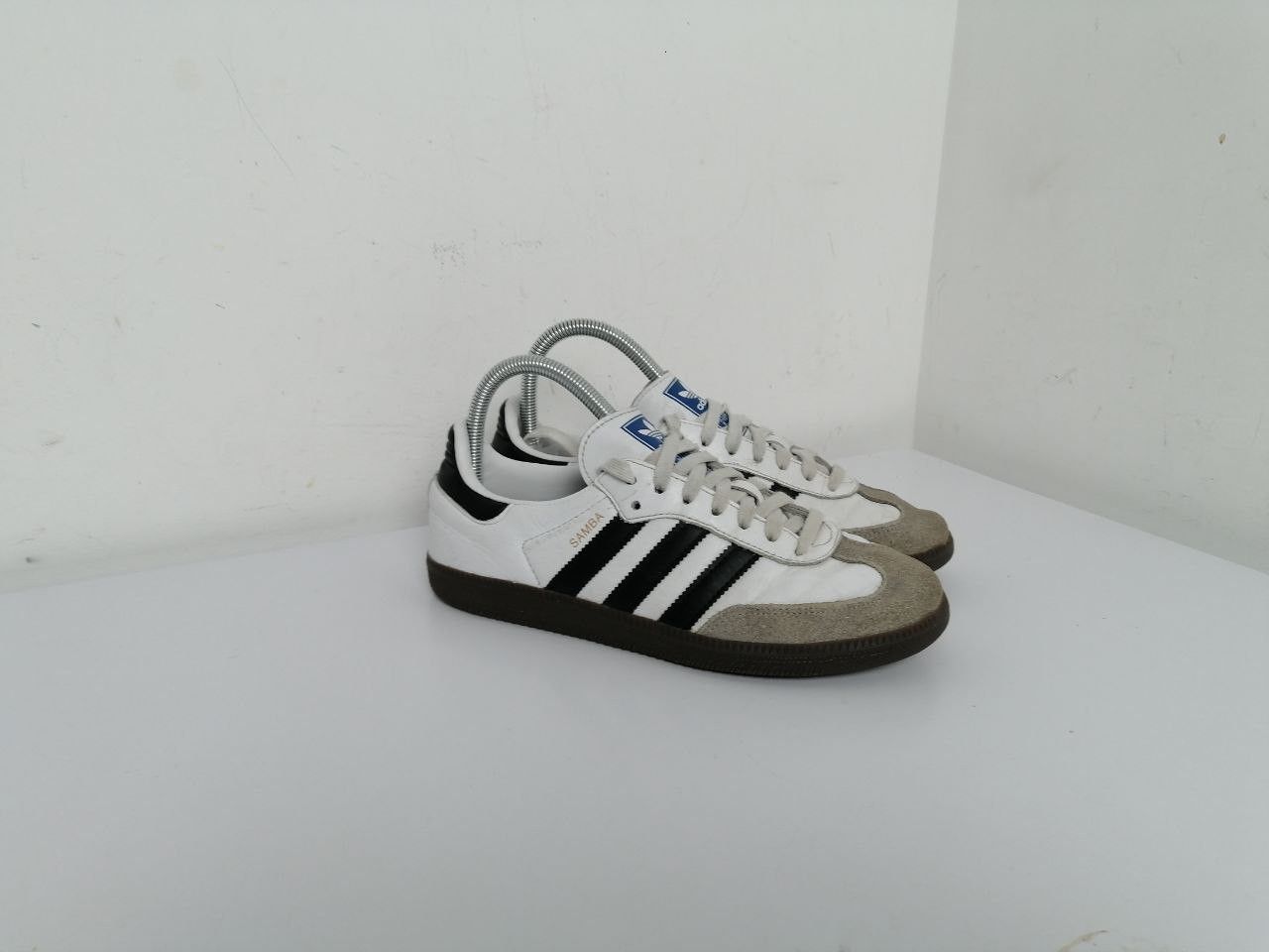 adidas gazelle silver green womens adidas Men's Samba OG 'Black Cream White Magic Beige' Sneakers 7