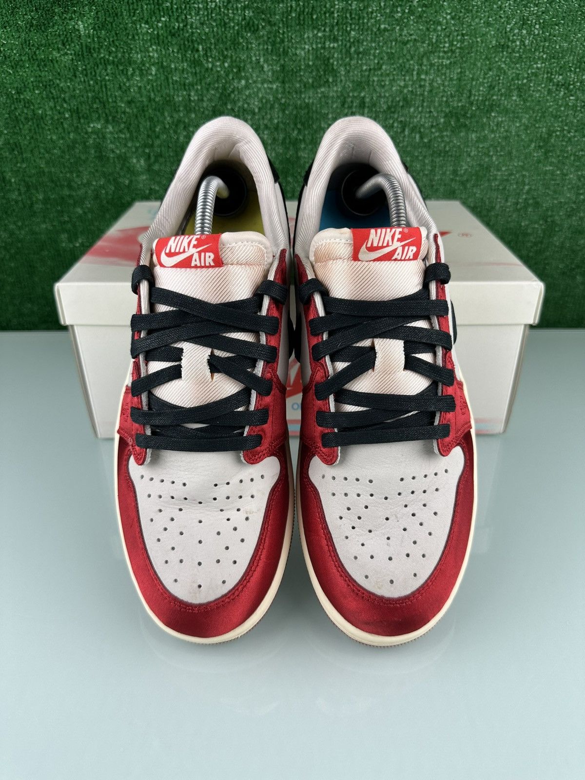 Jordan Brand Jordan 1 Retro OG SP Low Rookie Card - Away Size US 10.5 / EU 43-44 - 4 Thumbnail