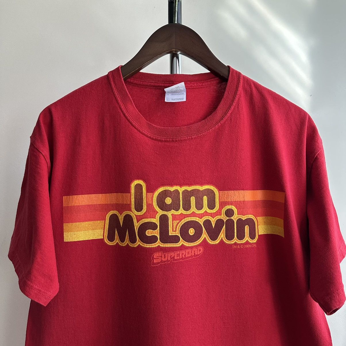 Gildan Vintage 2009 I Am McLovin Superbad Promo Movie Tee Size US L / EU 52-54 / 3 - 2 Thumbnail