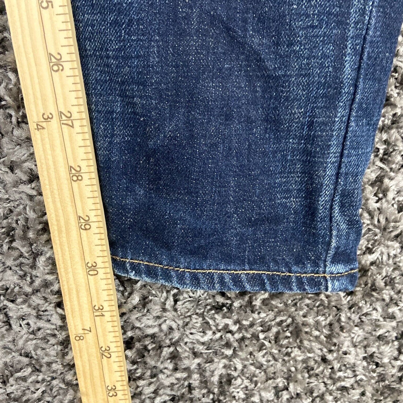 American Eagle Outfitters VINTAGE? No. American Eagle Original Taper Jeans Men 30x30 Blue Regular Tapered 30 Mens Jeans Blue Size US 30 / EU 46 - 6 Thumbnail