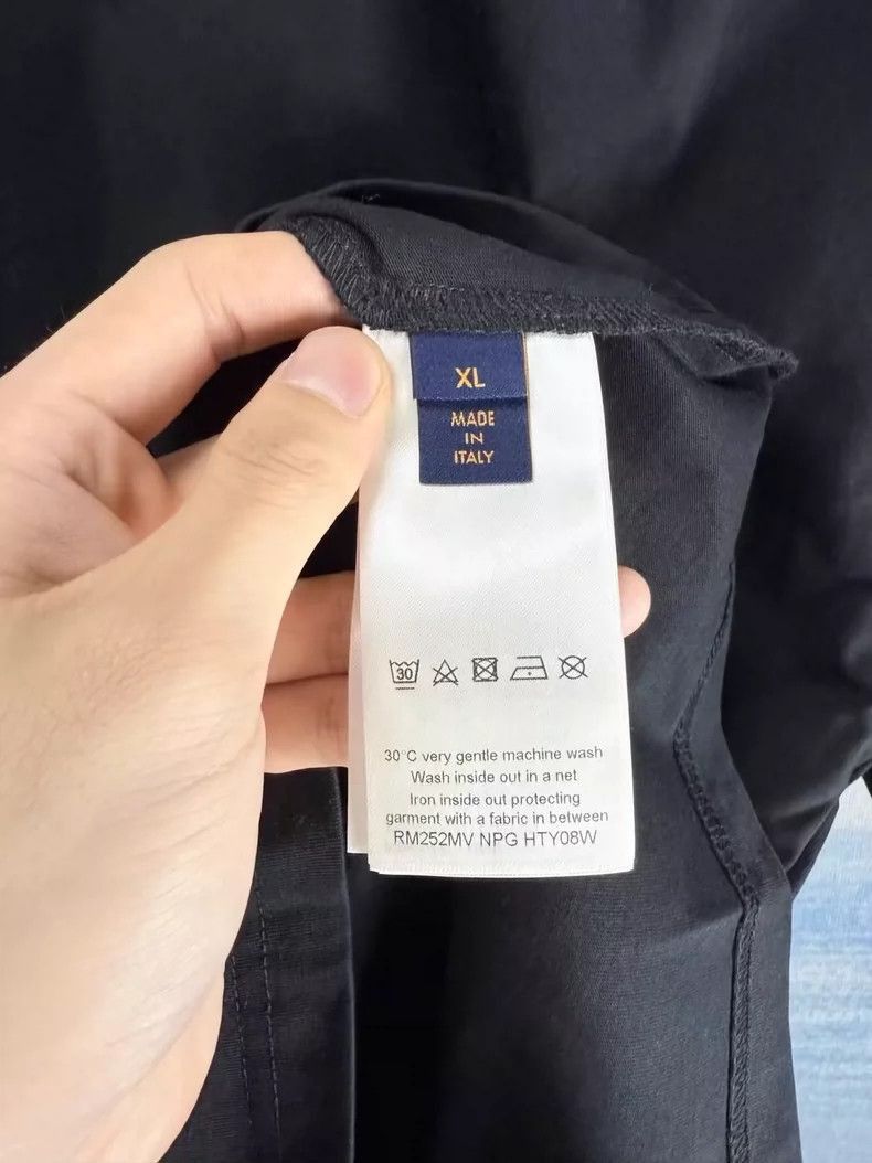 Louis Vuitton Louis Vuitton Louis Vuitton Black Short Sleeve Shirt-2506 Size US XL / EU 56 / 4 - 4 Thumbnail