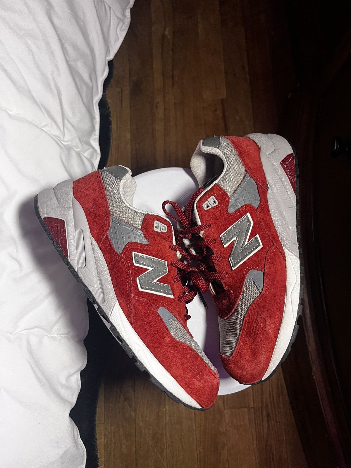 New Balance New Balance 580 elite Burgundy Grey size 7.5 Size US 7.5 / EU 40-41 - 1 Thumbnail