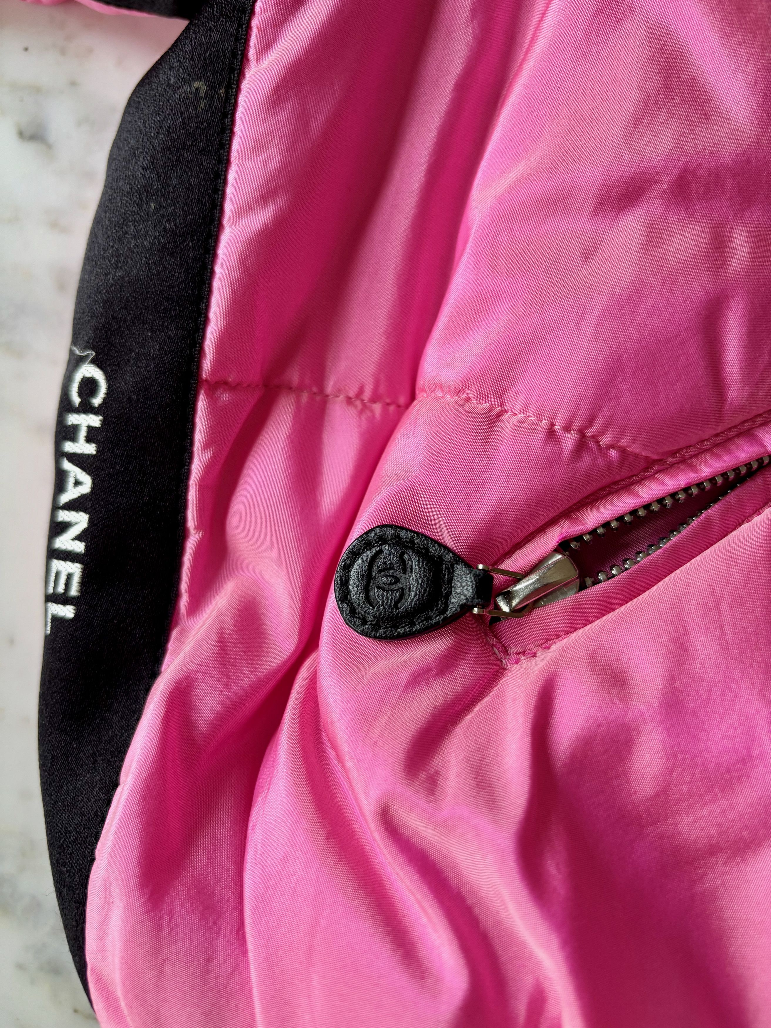 Chanel Chanel Fall 1996 silk puffer jacket Size XS / US 0-2 / IT 36-38 - 5 Thumbnail