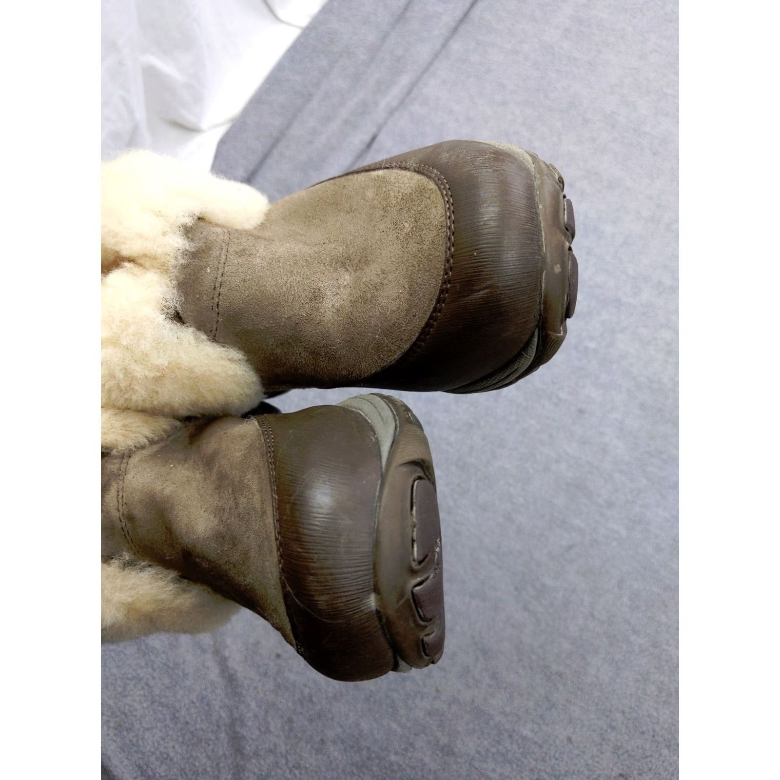 Dansko Dansko Priscilla Winter Boots Beige Suede Shearling Vibram Womens 6 37 Casual Platform Round Toe Size US 6 / IT 36 - 5 Thumbnail