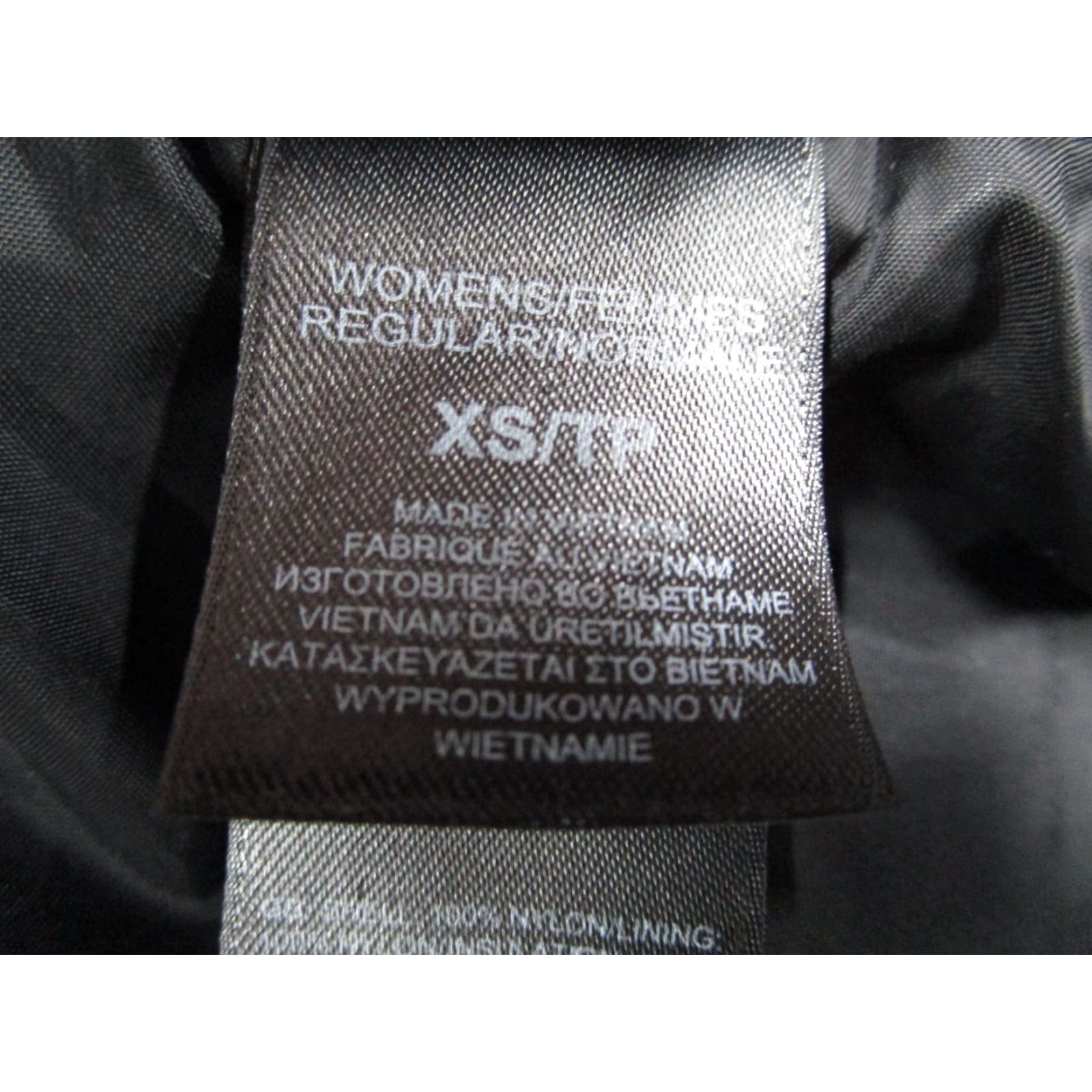 The North Face The North Face Vest Women XS Black 550 Down Full Zip Puffer Nylon Polyester Logo Quilted Pockets Womens Size XS / US 0-2 / IT 36-38 - 4 Thumbnail