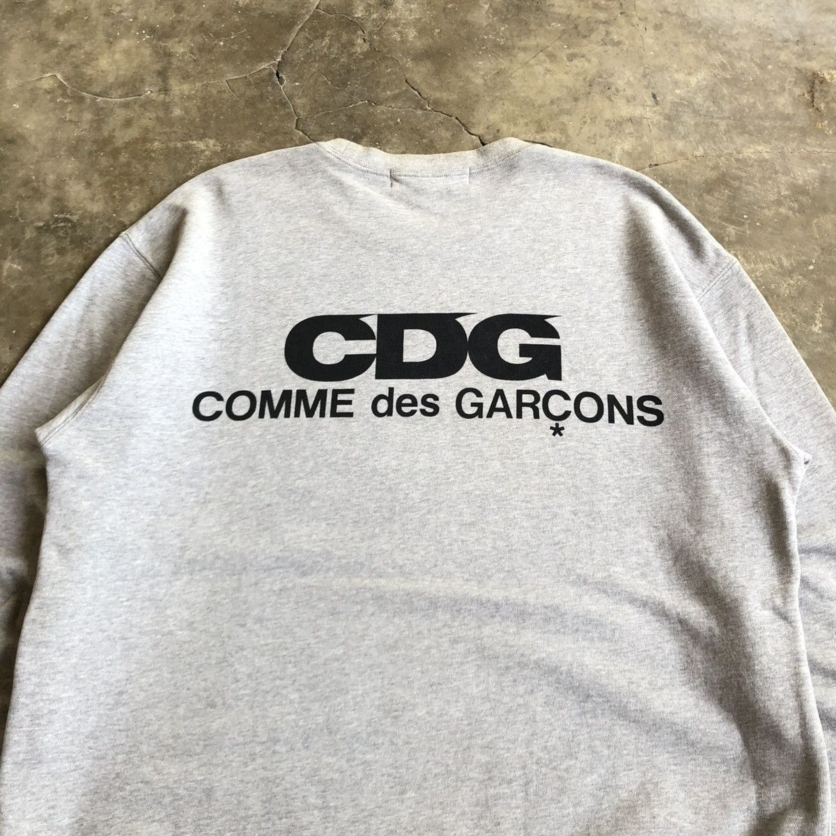 CDG by Comme des Garcons Vintage Comme des Garcons Good Design Shop CDG Crewneck Grey Size US XL / EU 56 / 4 - 2 Thumbnail