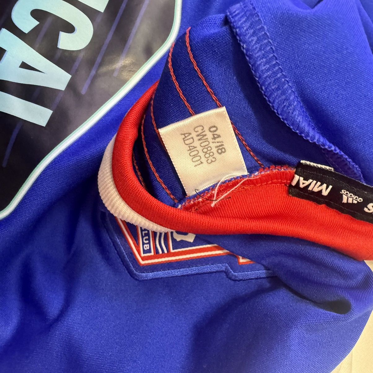 Adidas Ipswich Town 18/19 home shirt Size US S / EU 44-46 / 1 - 7 Thumbnail