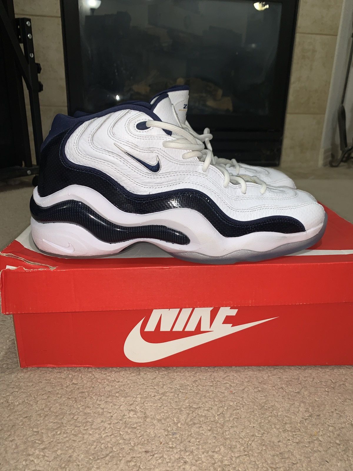 Nike Air Zoom Flight 96 Olympic Penny Hardaway Size US 11 / EU 44 - 14 Thumbnail