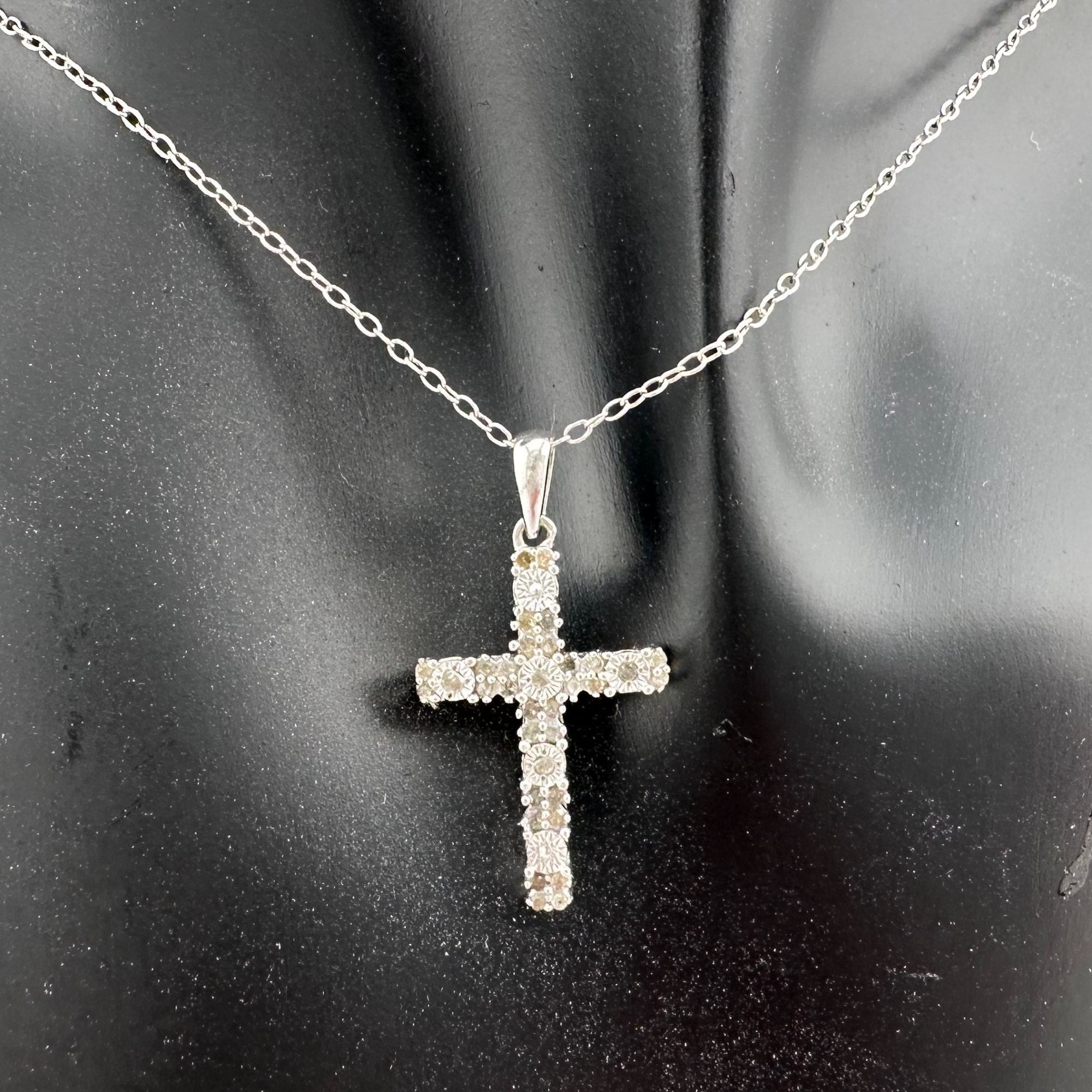 Other Beautiful Diamond Cross Necklace Size ONE SIZE - 3 Thumbnail