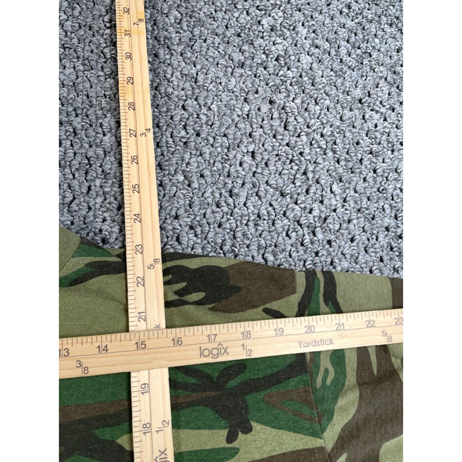 Imperial VTG Imperial Camouflage Pocket T-Shirt Adult Large Green Camo Outdoors Nature Size US L / EU 52-54 / 3 - 6 Thumbnail