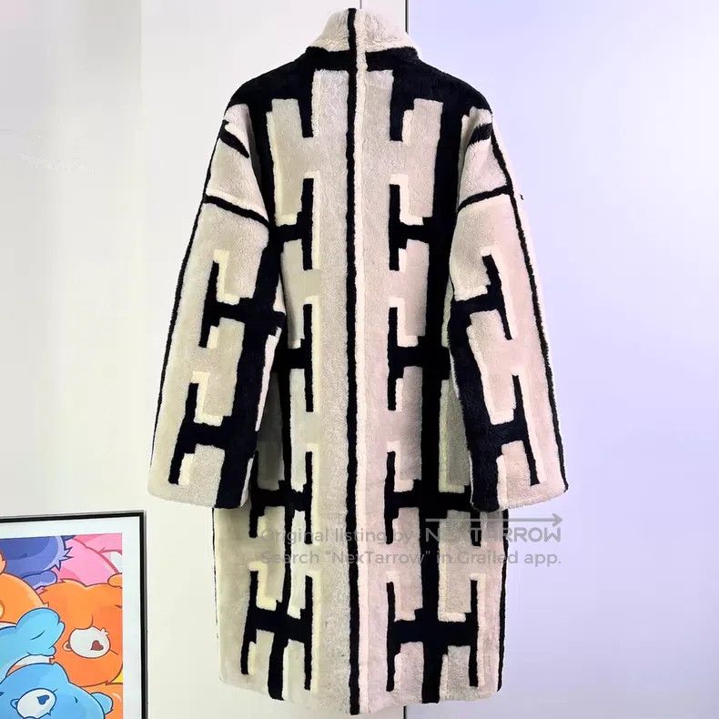 Hermes Hermes H-Print Fur Coat Size XXS / US 00 / IT 34 - 3 Thumbnail