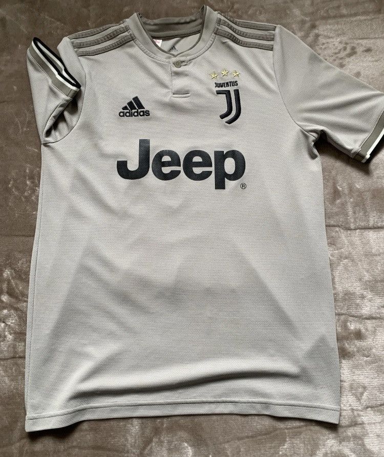 Adidas Dybala jersey juventus Size US S / EU 44-46 / 1 - 2 Thumbnail