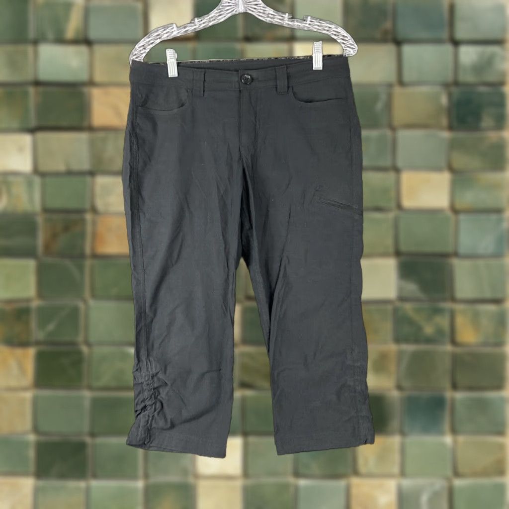 Eddie Bauer Eddie Bauer Pants Women 6 Black Capri Womens Size 28" / US 6 / IT 42 - 1 Thumbnail