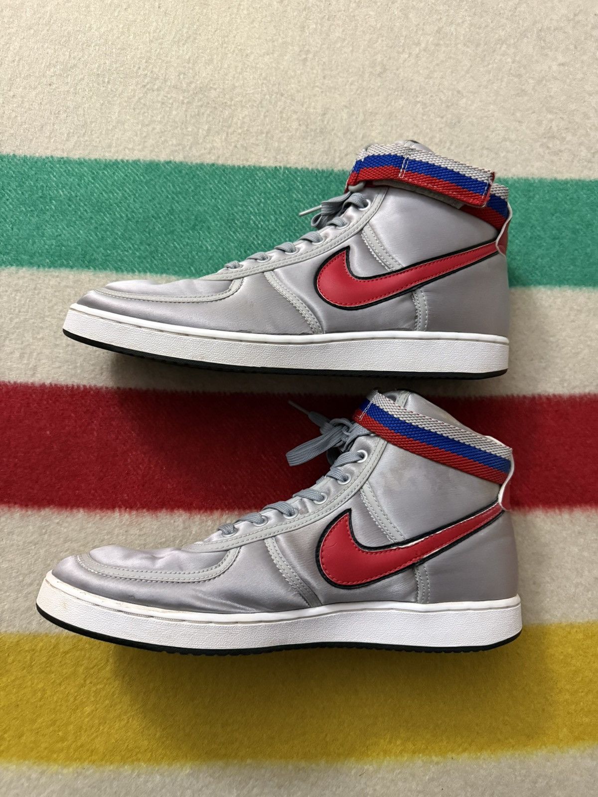 Nike 2002 Nike Vandal Supreme High Metallic Silver 304715061 11.5 Size US 11.5 / EU 44-45 - 3 Thumbnail