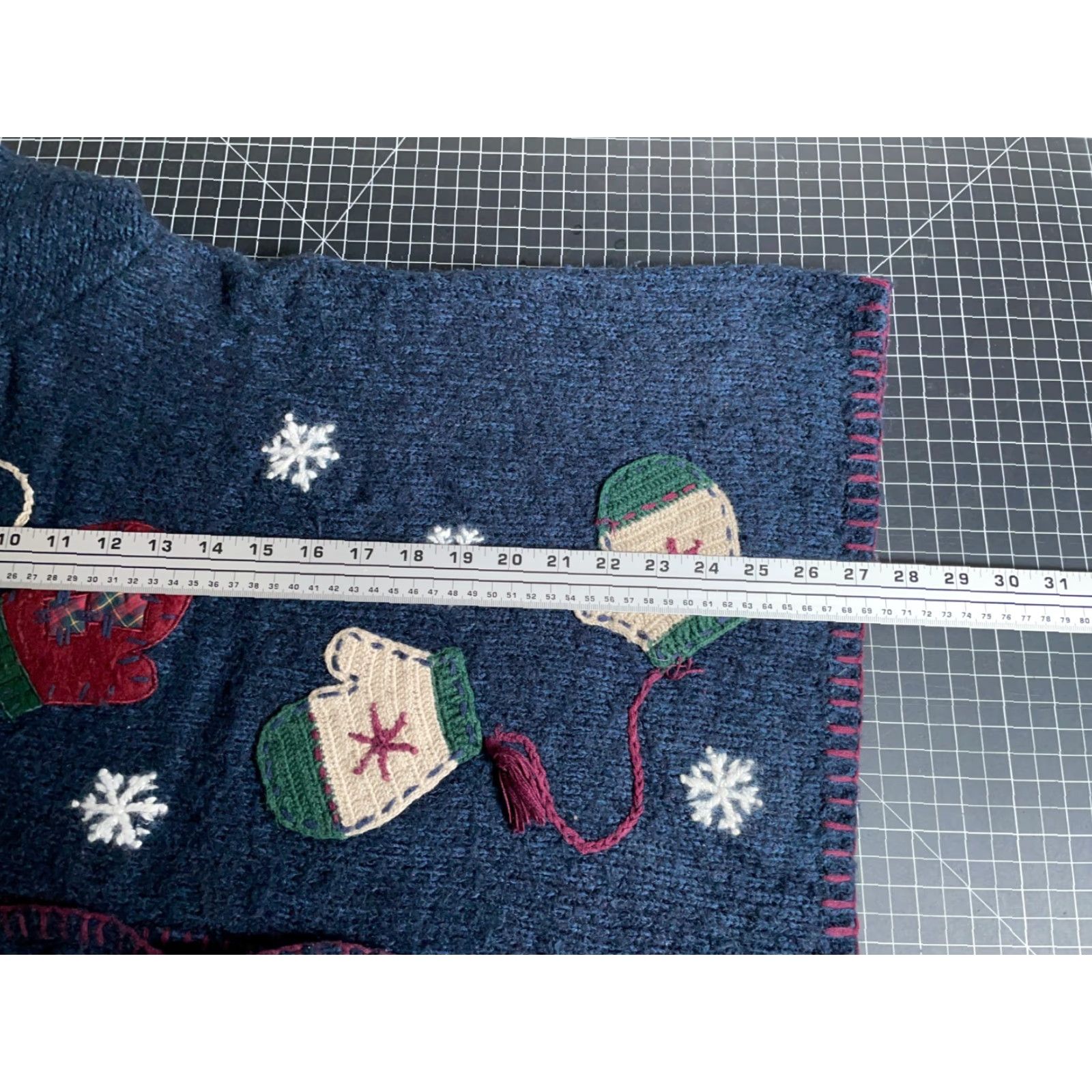 Croft & Barrow VINTAGE Croft & Barrow Cardigan Sweater 3X Women’s Handknit Mitten Applique Blue Crew Neck Long Sleeve Fall Winter 90s Teacher Womens Size XXL / US 16-18 / IT 52-54 - 6 Thumbnail