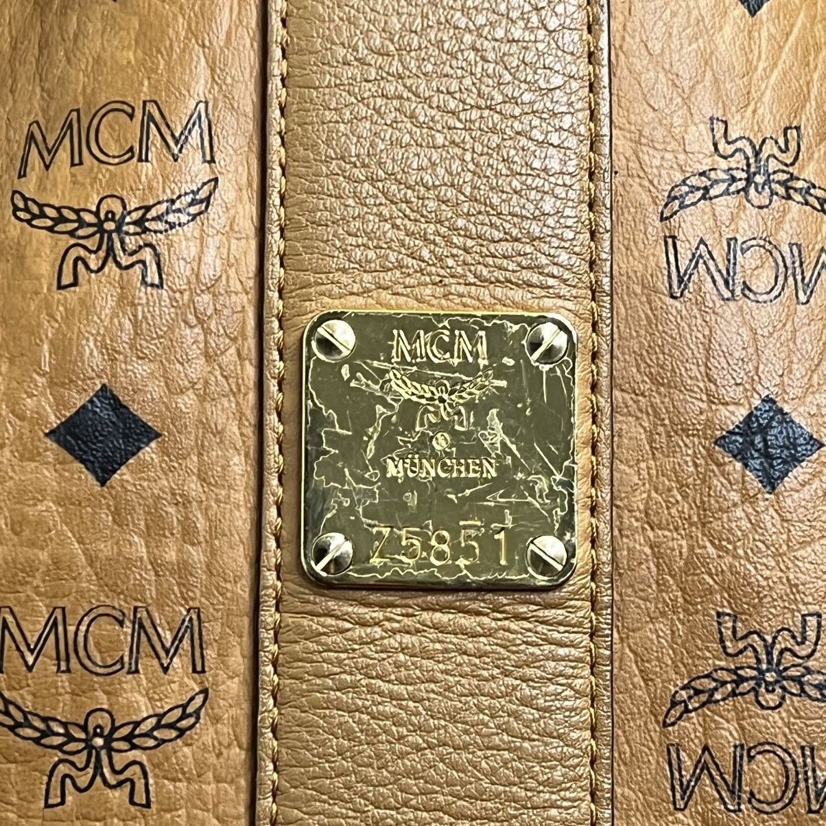 MCM MCM Medium Reversible Liz Shopper in Visetos Cognac Size ONE SIZE - 4 Thumbnail